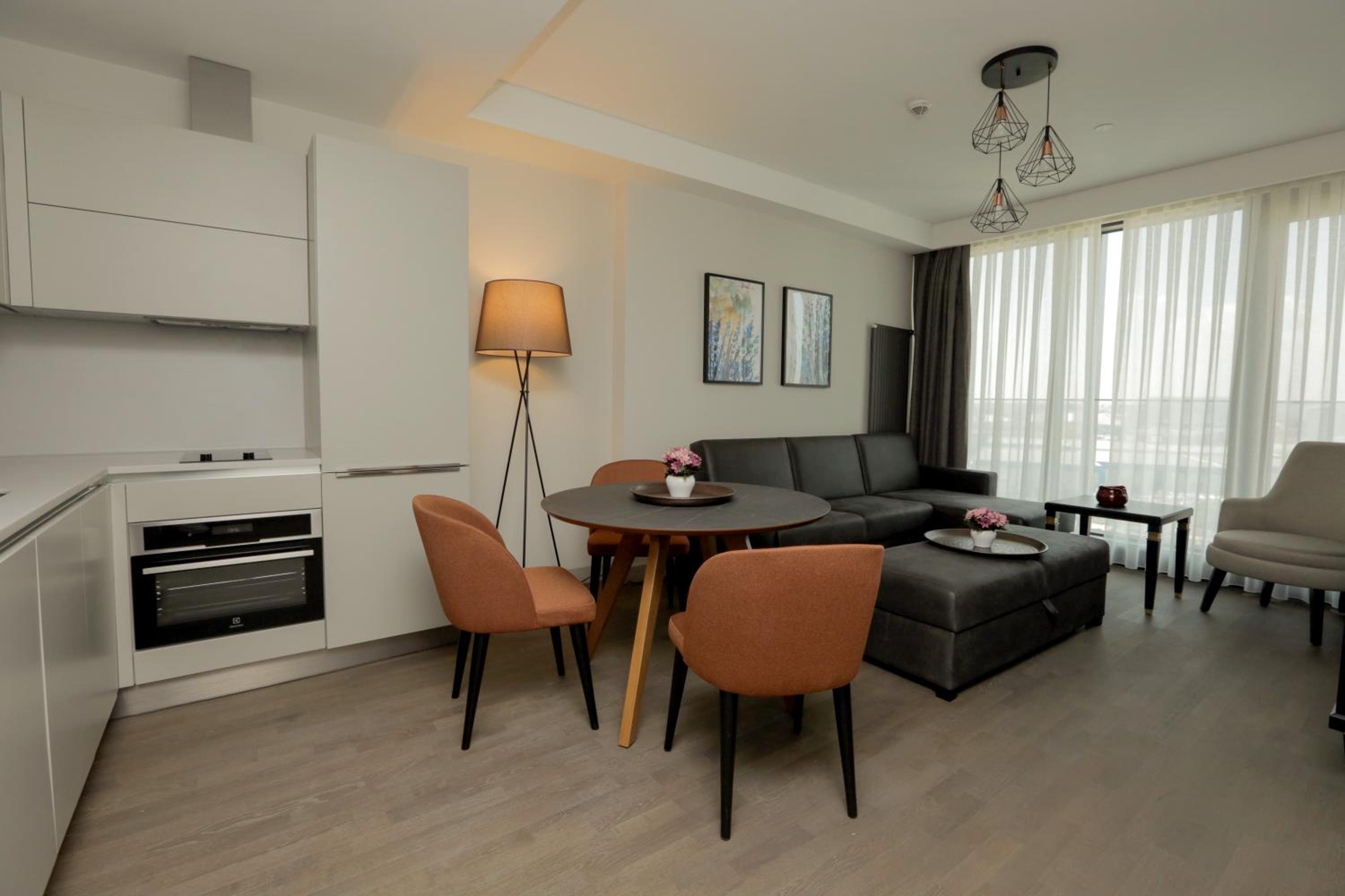 1 Bedroom Suite photo 3