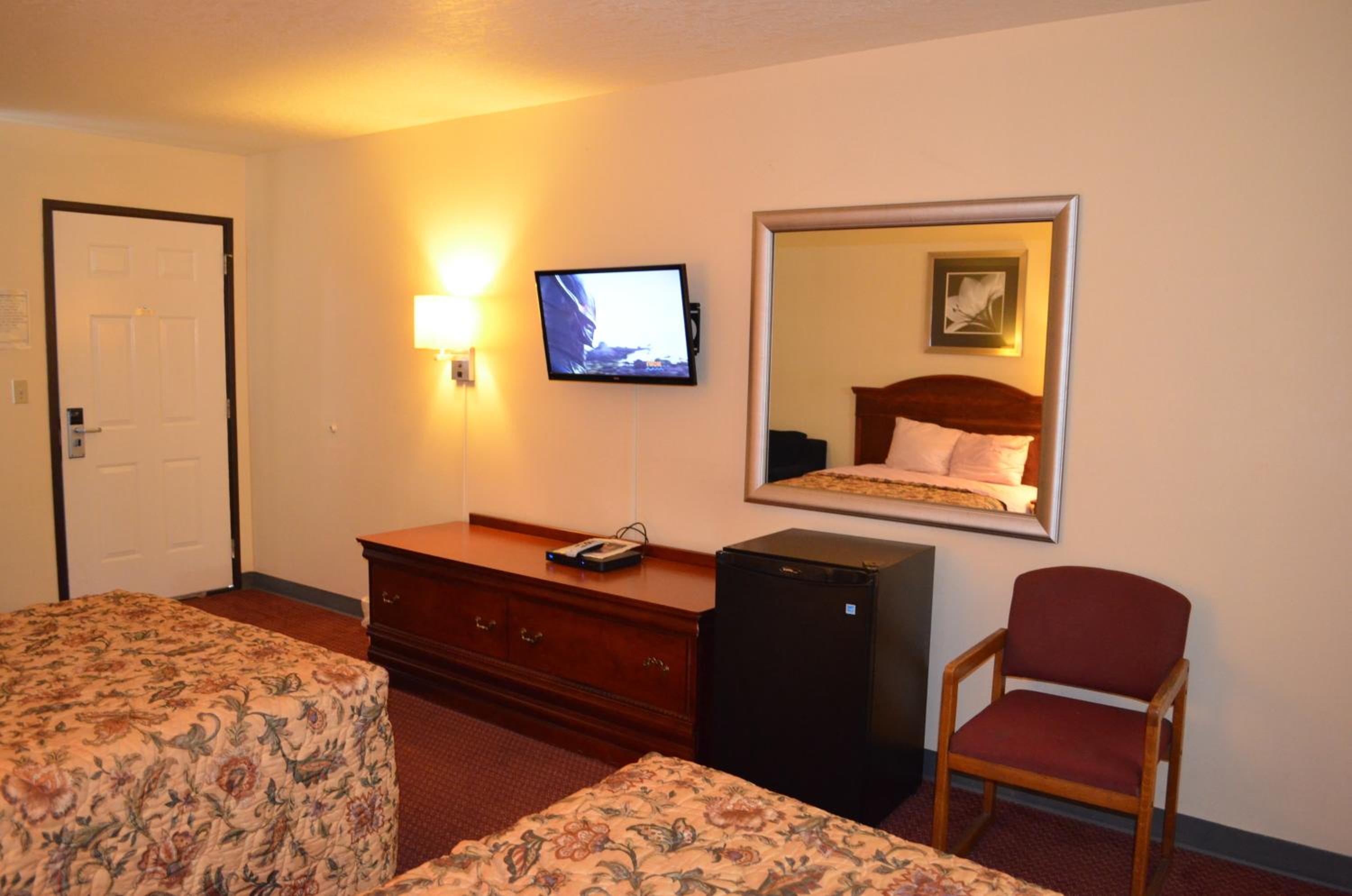 Double Room with Two Double Beds - Non-Smoking