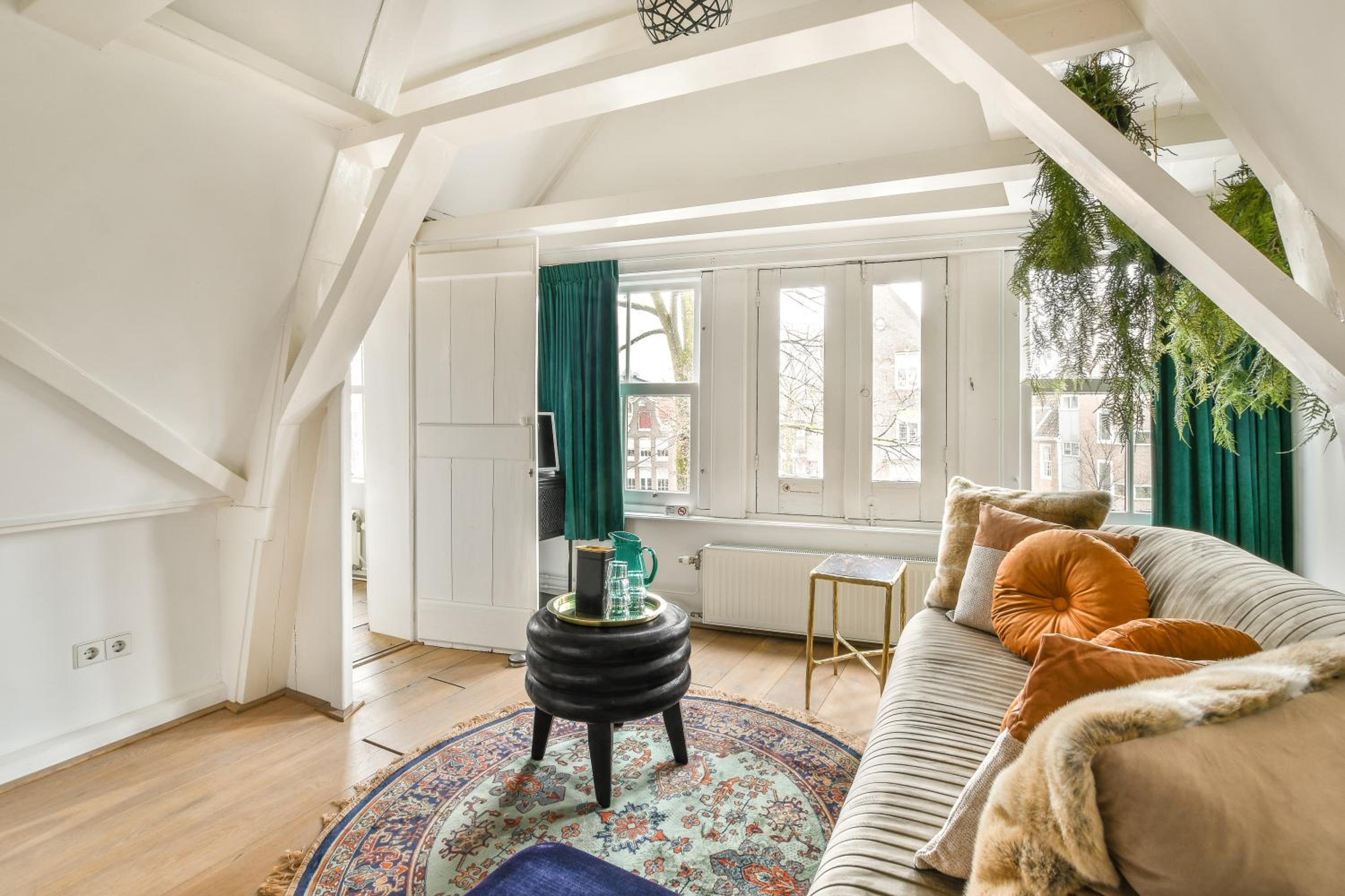 Family Room with Canal View photo 2