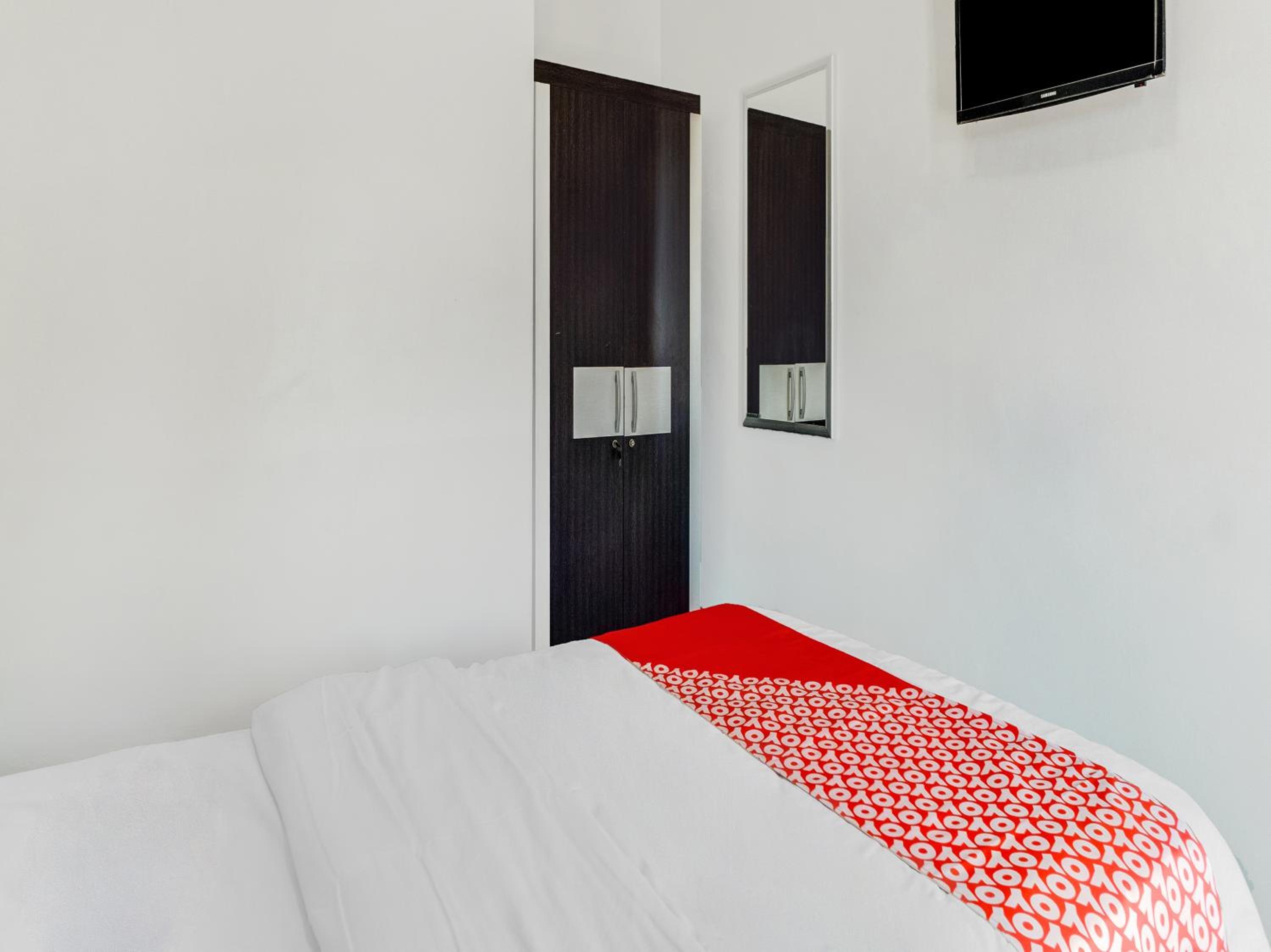 Standard Double Room photo 3