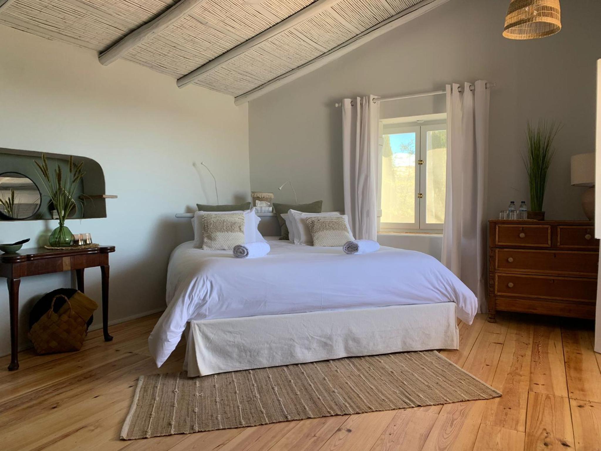 Deluxe Suite with Sea View