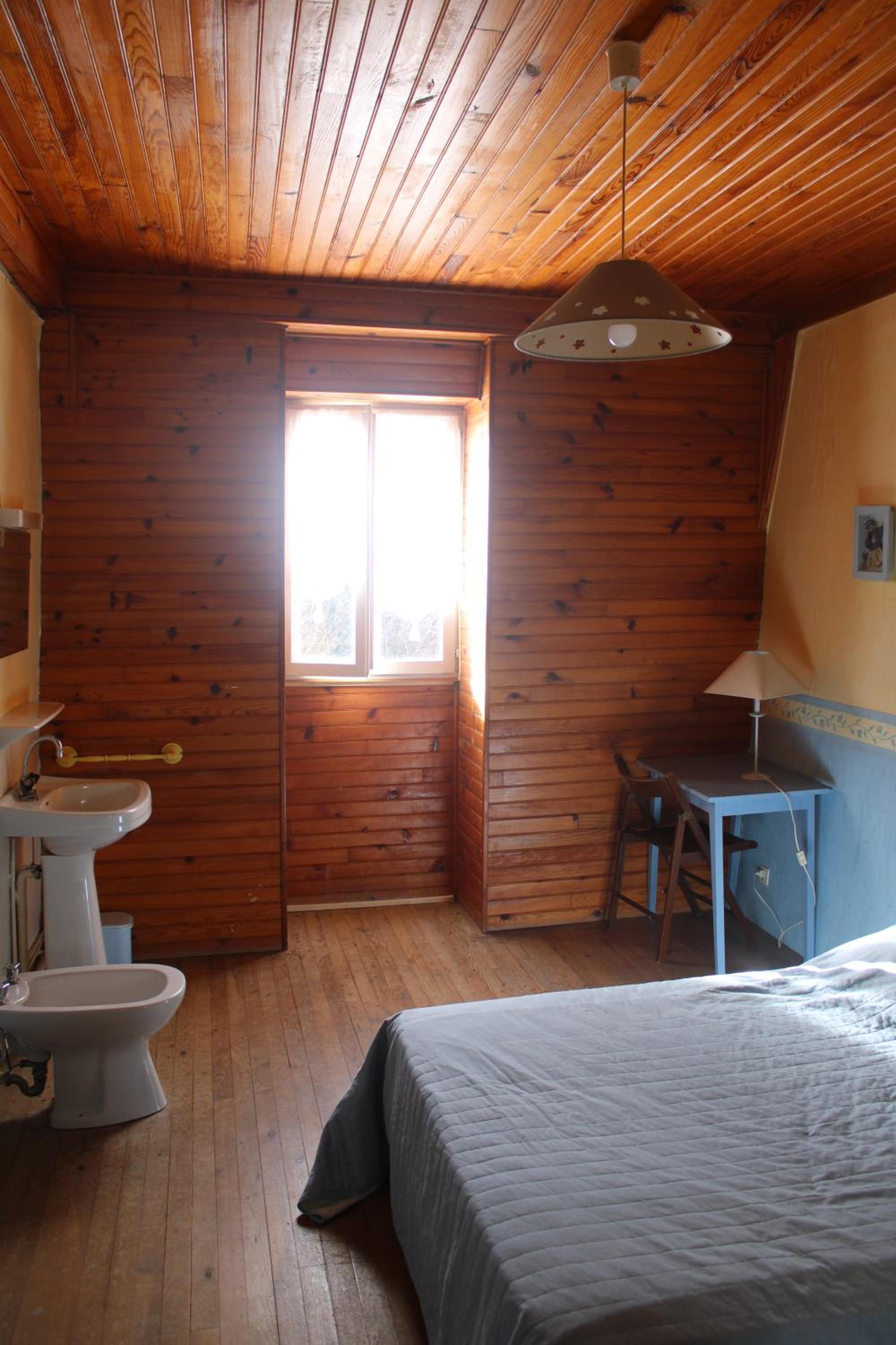 Large Double Room photo 1