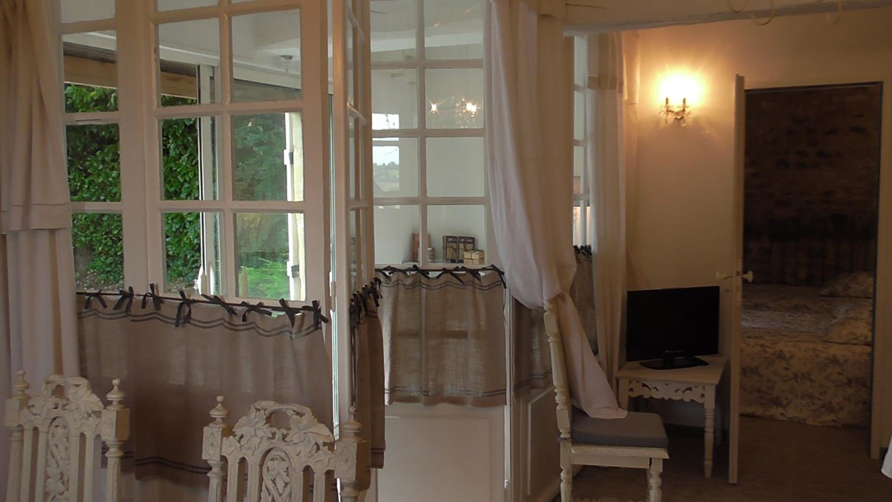 Two-Bedroom House photo 2