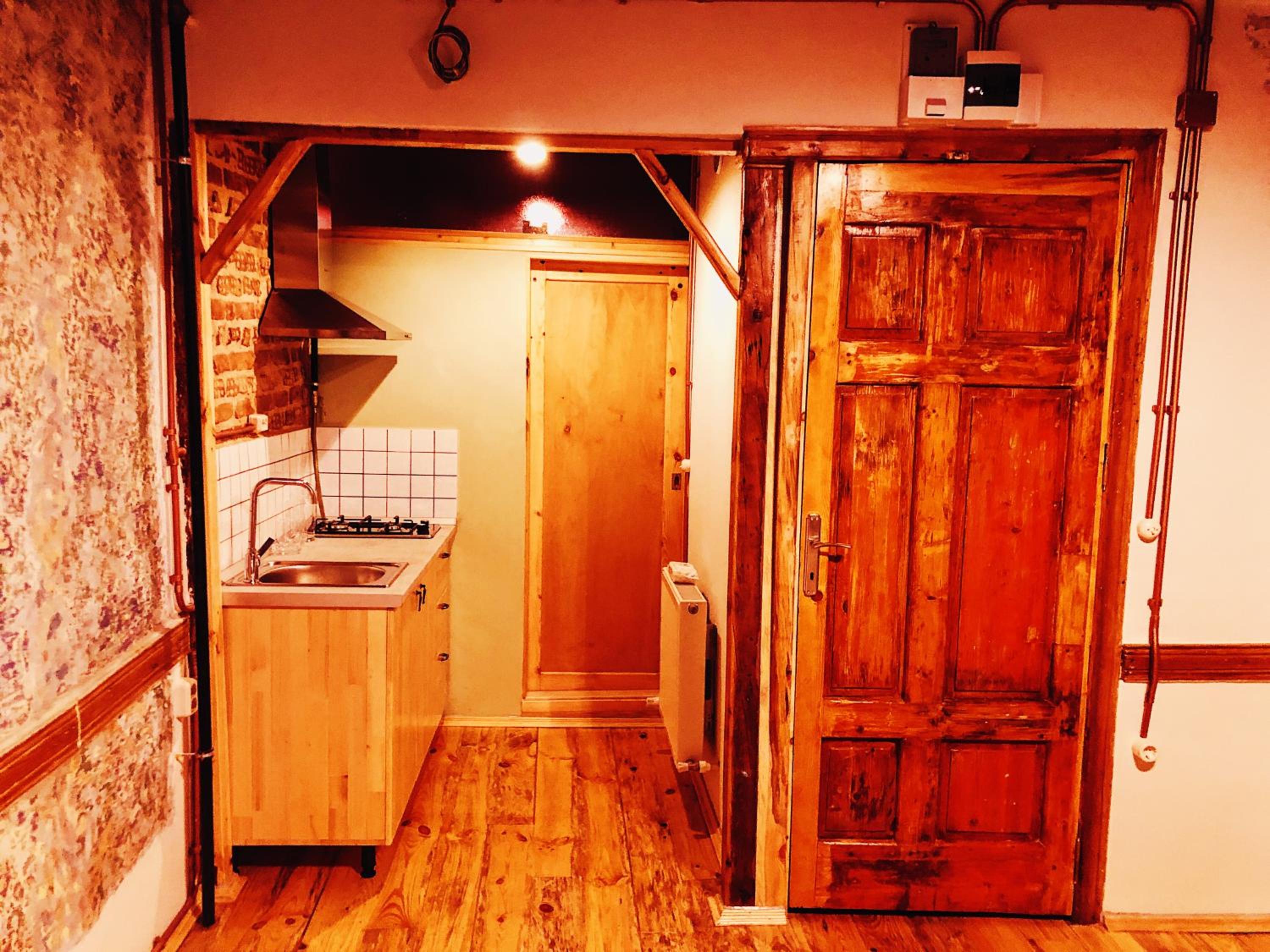 Studio Apartment photo 2