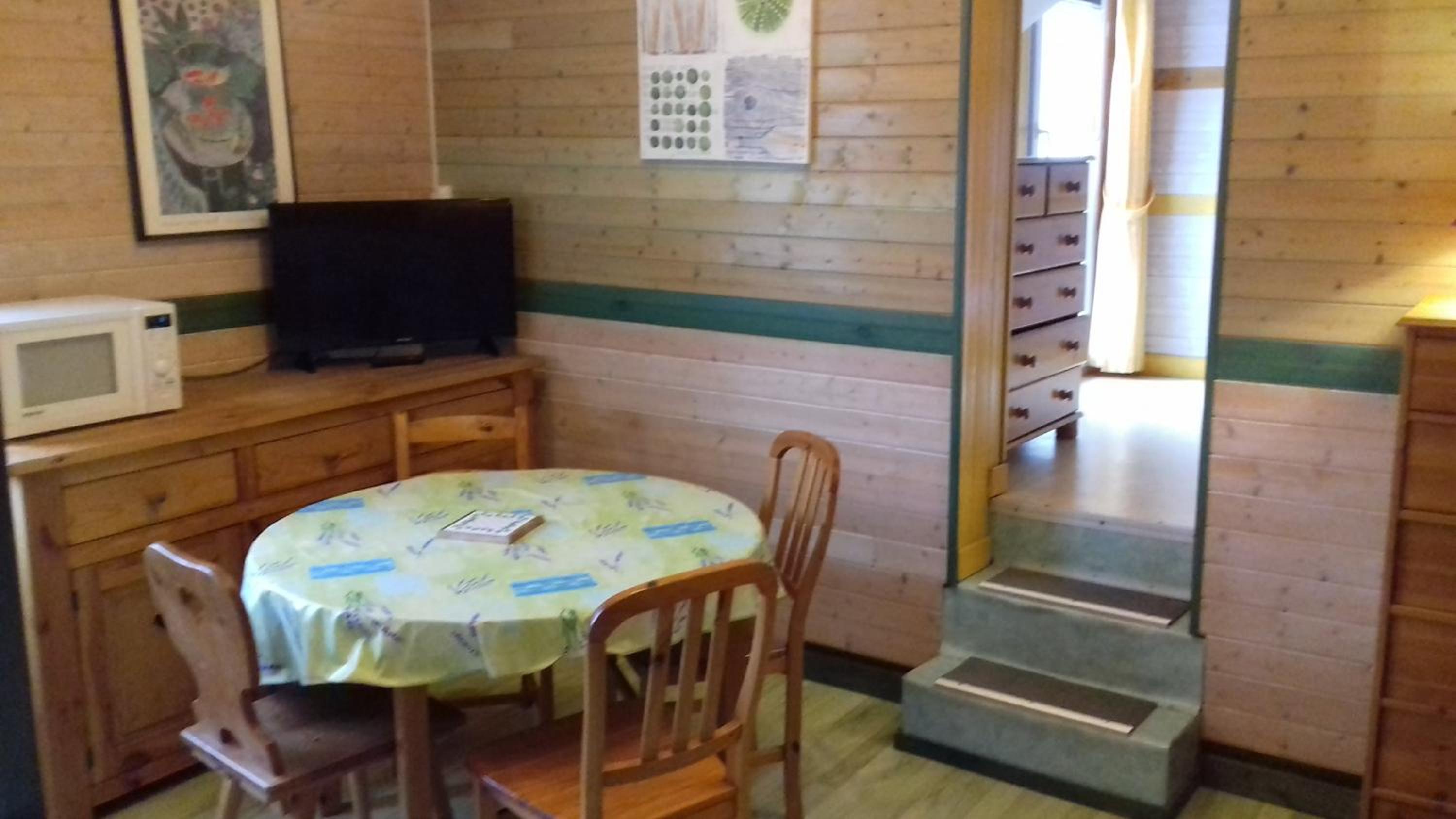 Apartment with Mountain View photo 3