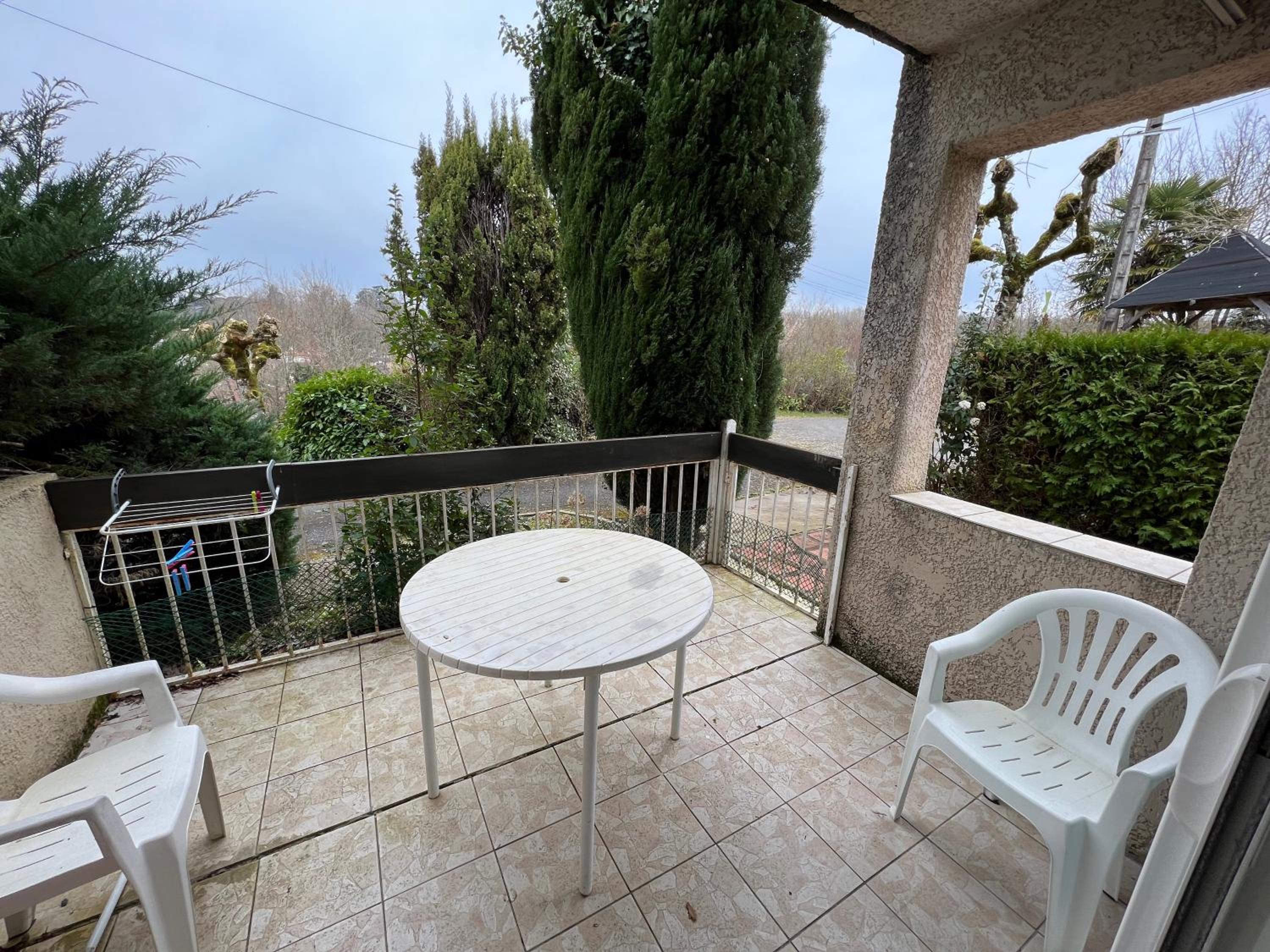 Studio with Terrace photo 1