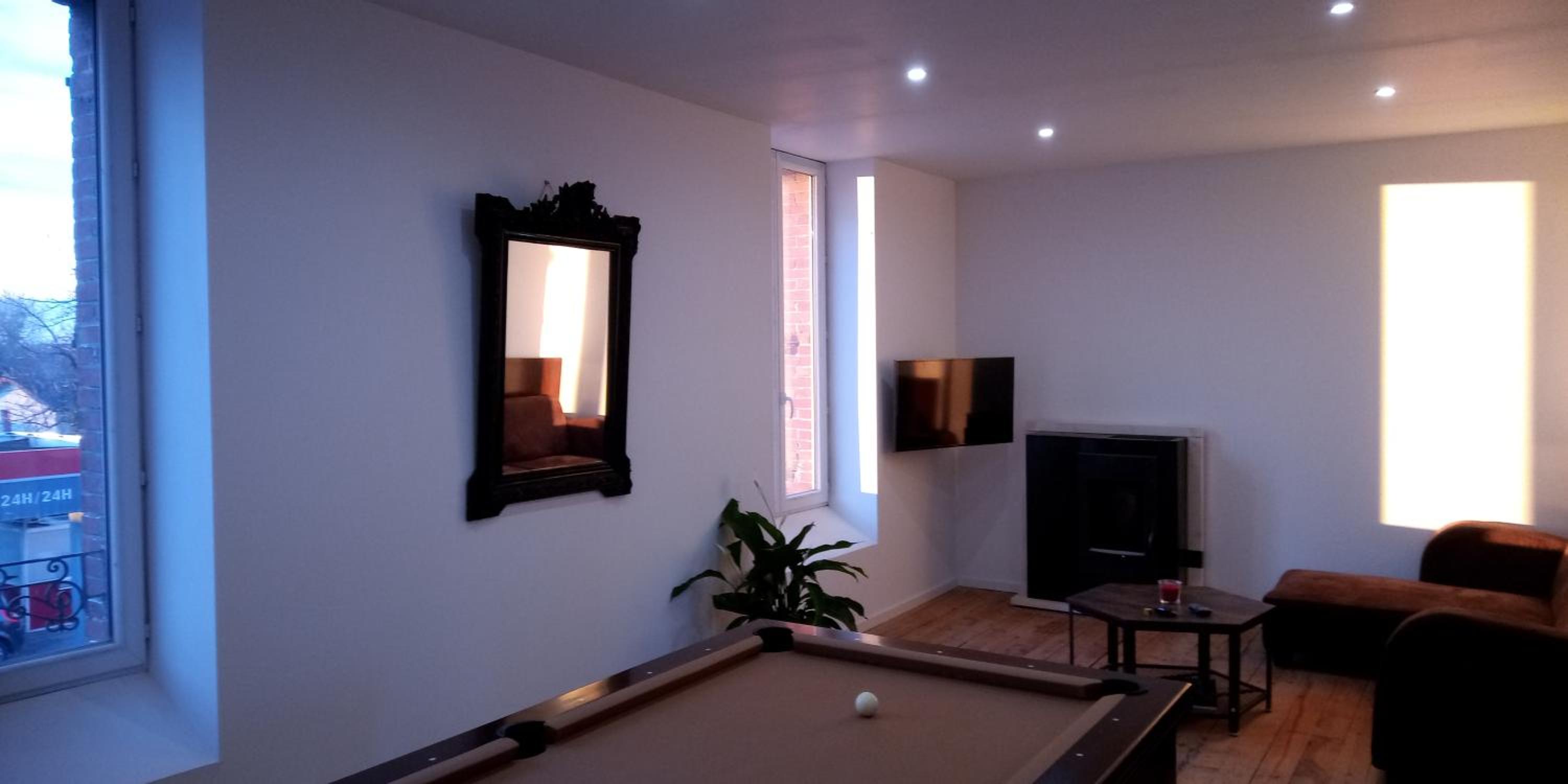 Family Room with Private Bathroom photo 1