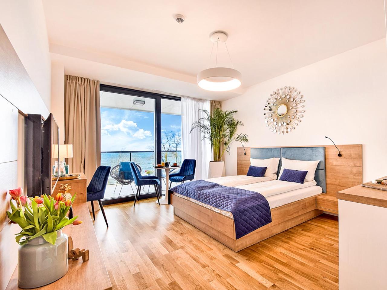 Apartment with Sea View photo 2