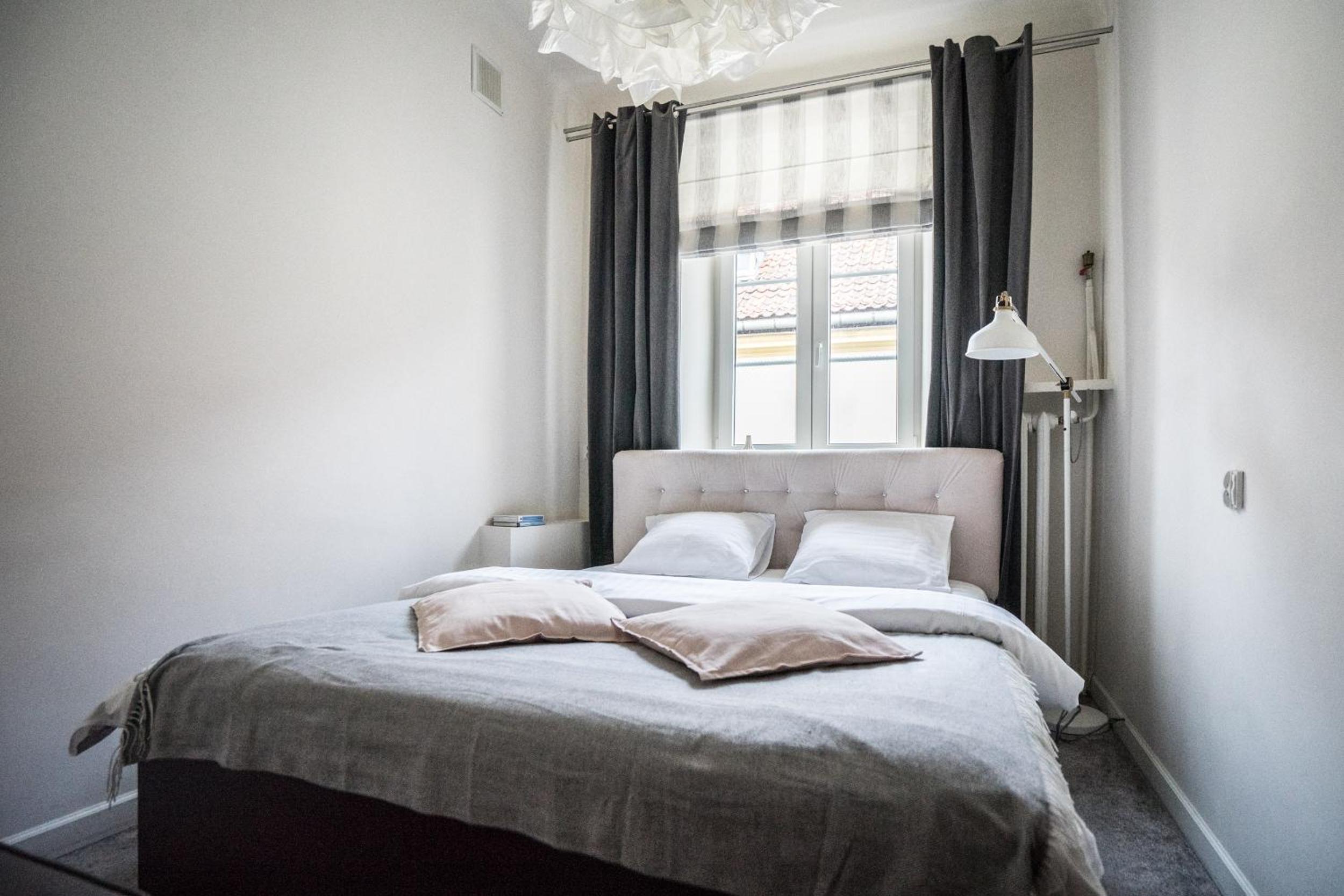 One-Bedroom Apartment - Photo 20