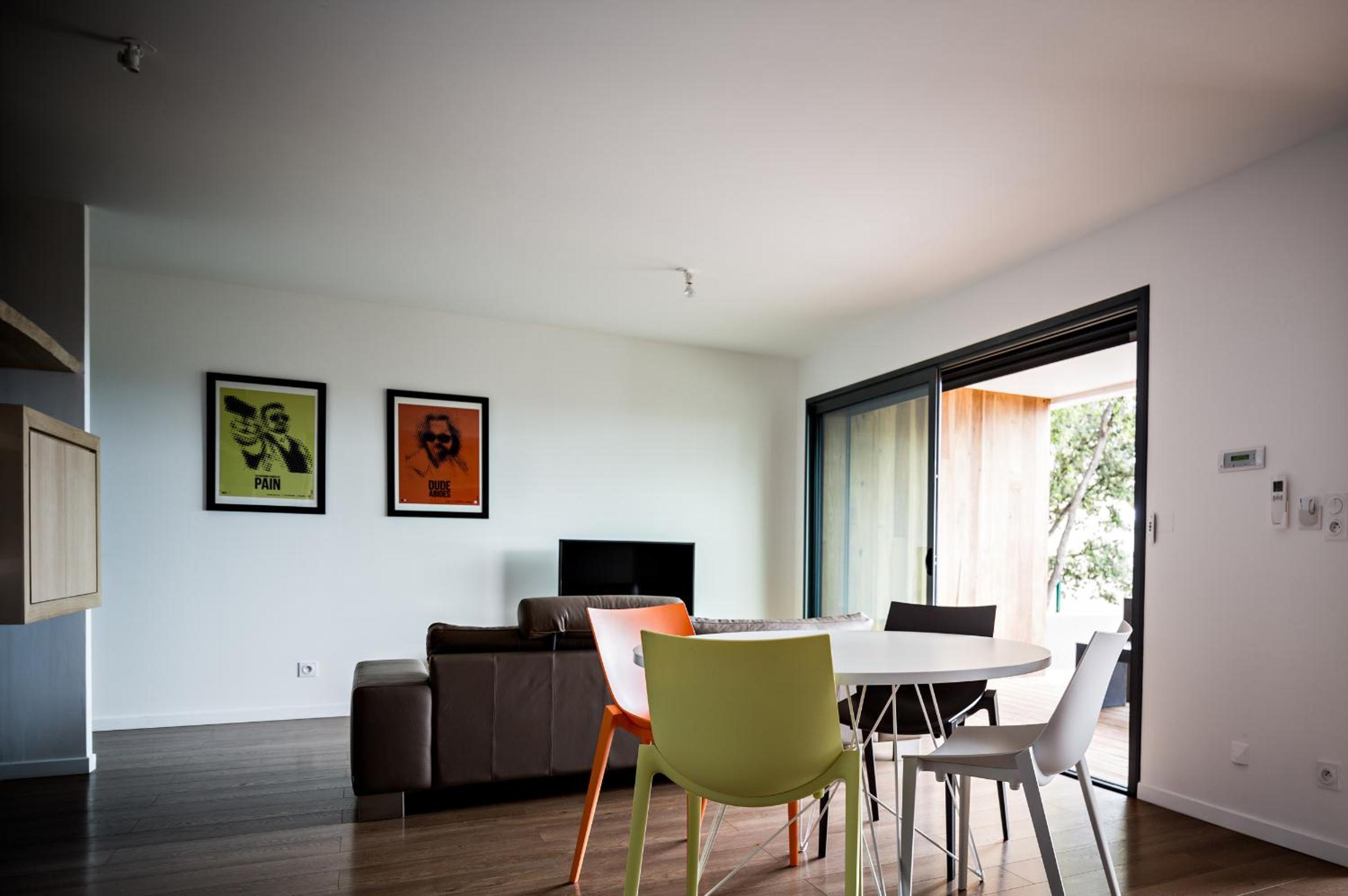 Two-Bedroom Apartment without Hot Tub photo 3