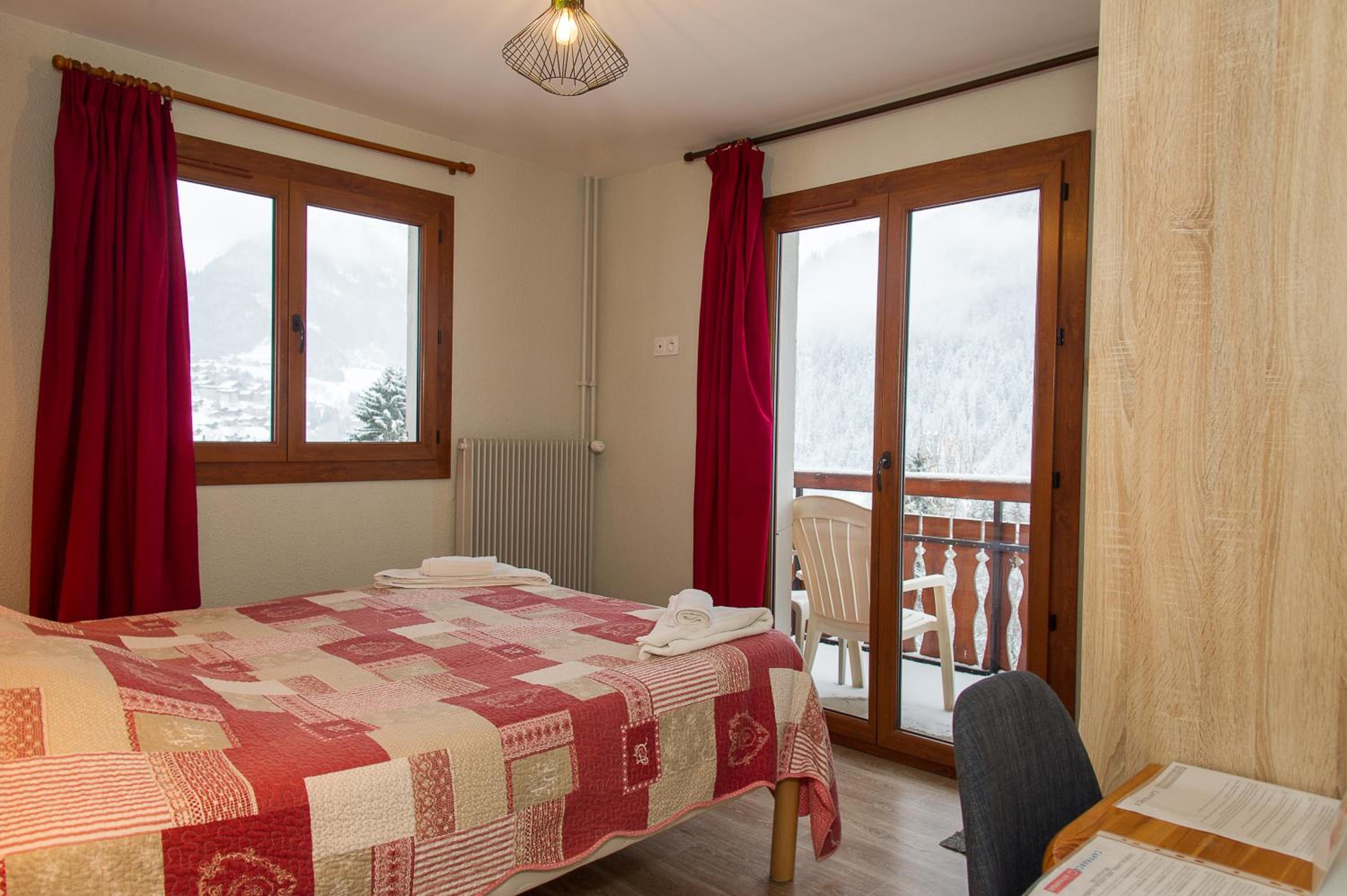 Double Room with Mountain View