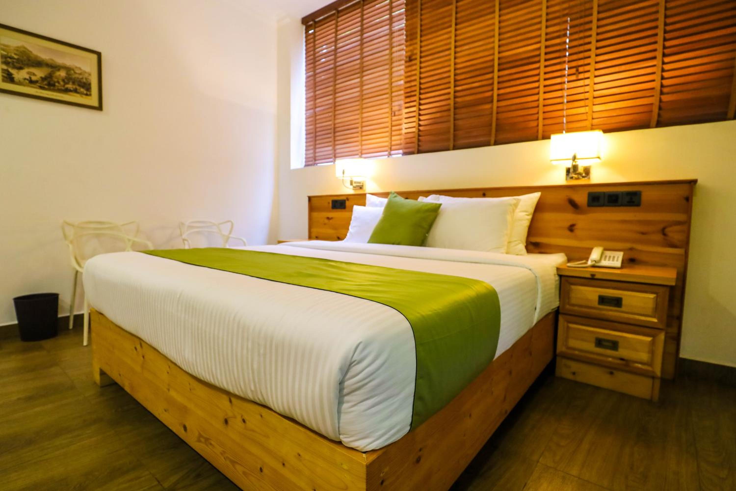 Deluxe Double Room - Photo 6
