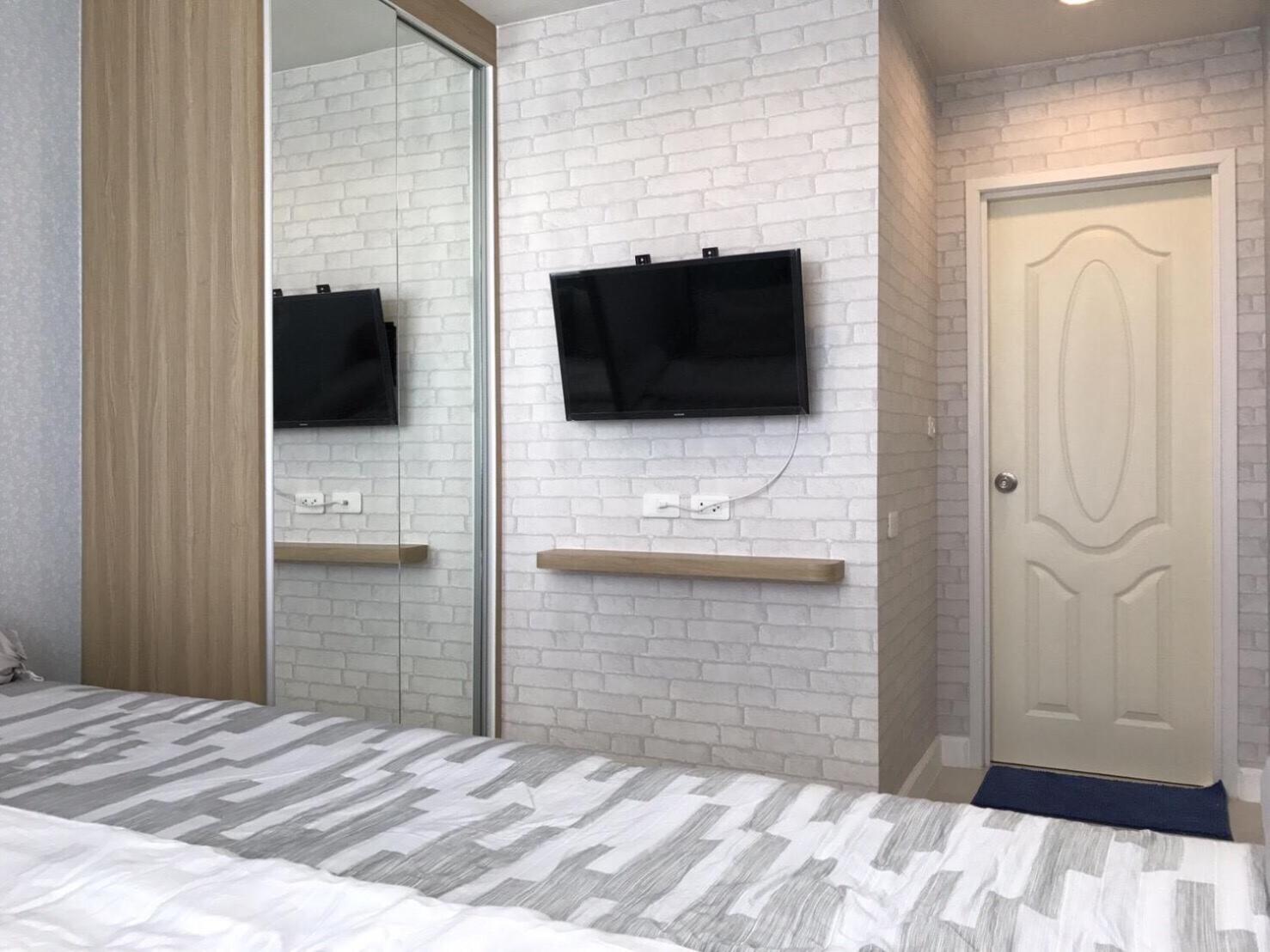 Two-Bedroom Apartment - Photo 1