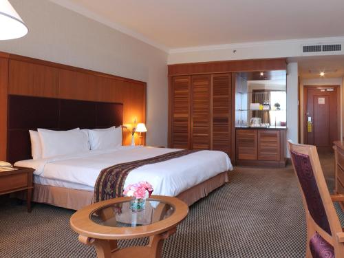 Superior King or Twin Room - Photo 2