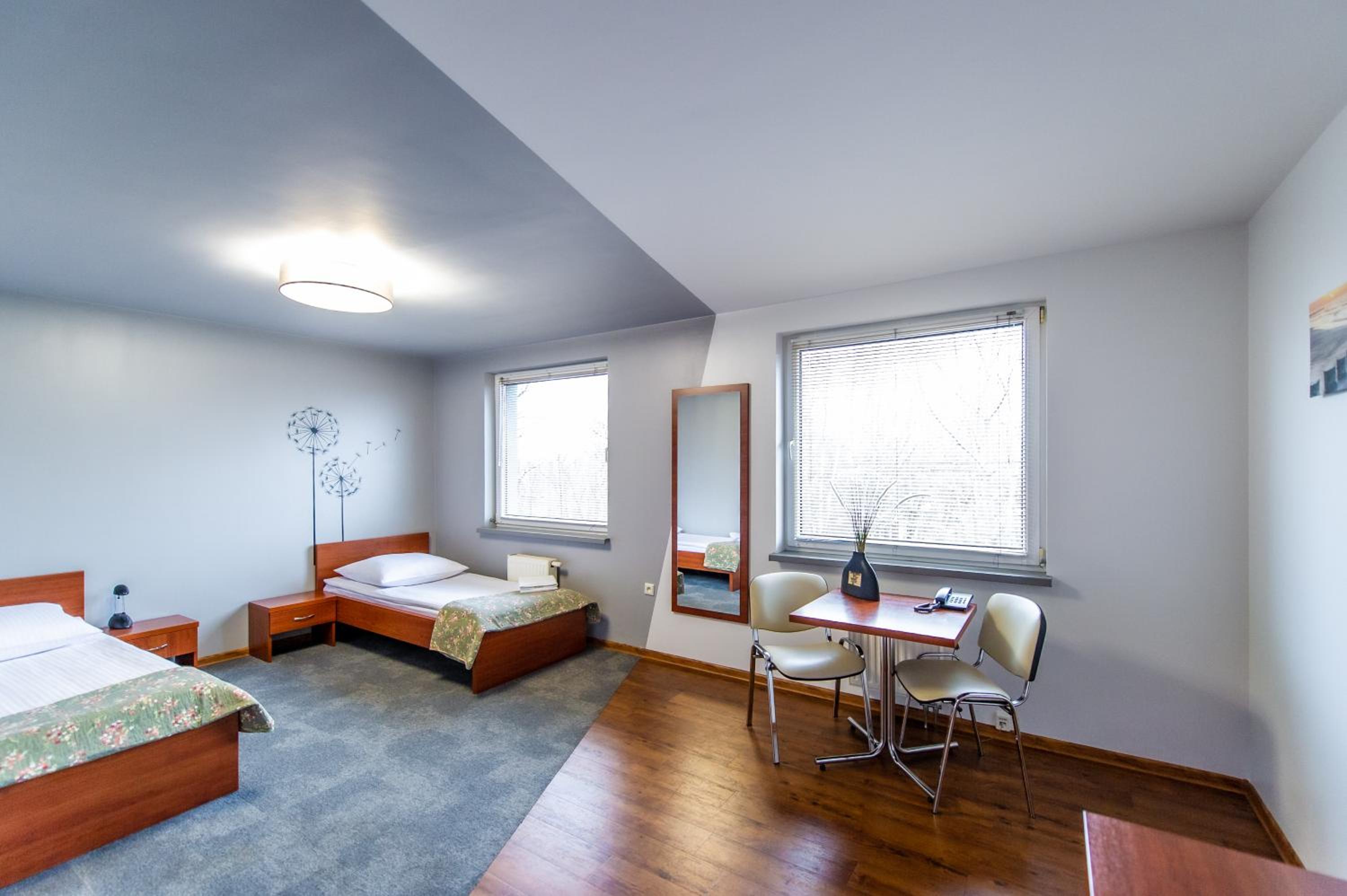 Double Room with Private Bathroom - Photo 3