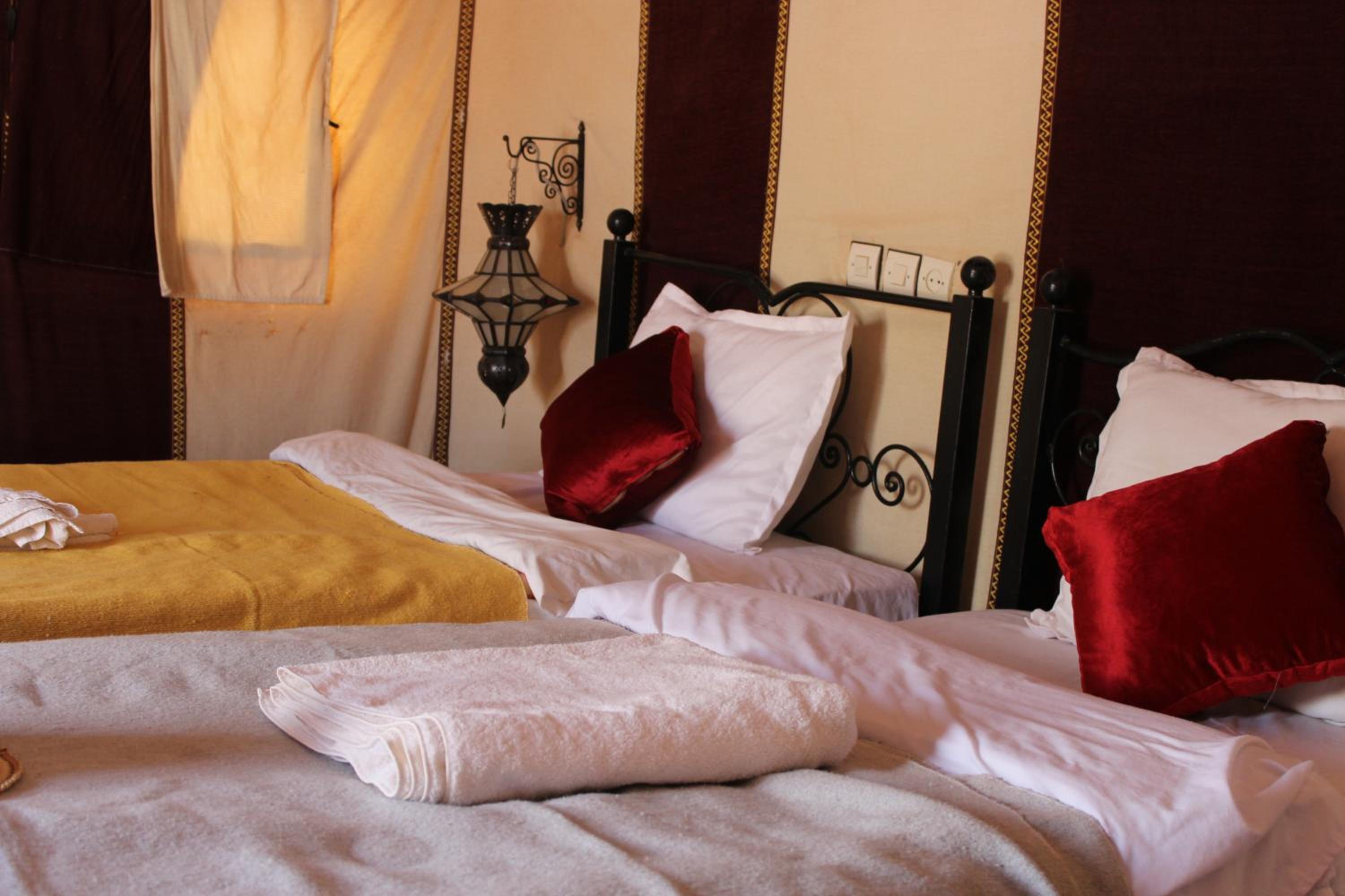Deluxe Triple Room - Photo 4