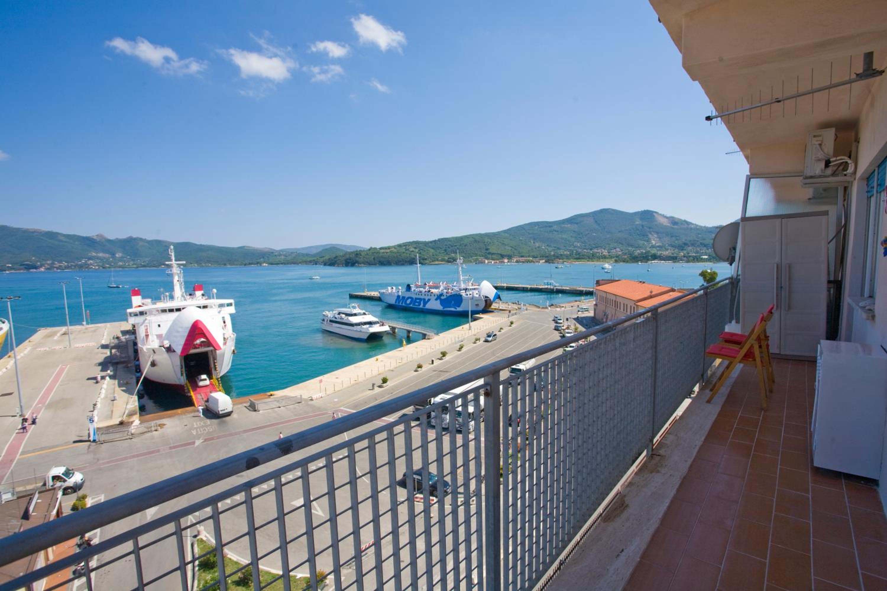 One-Bedroom Apartment with Terrace