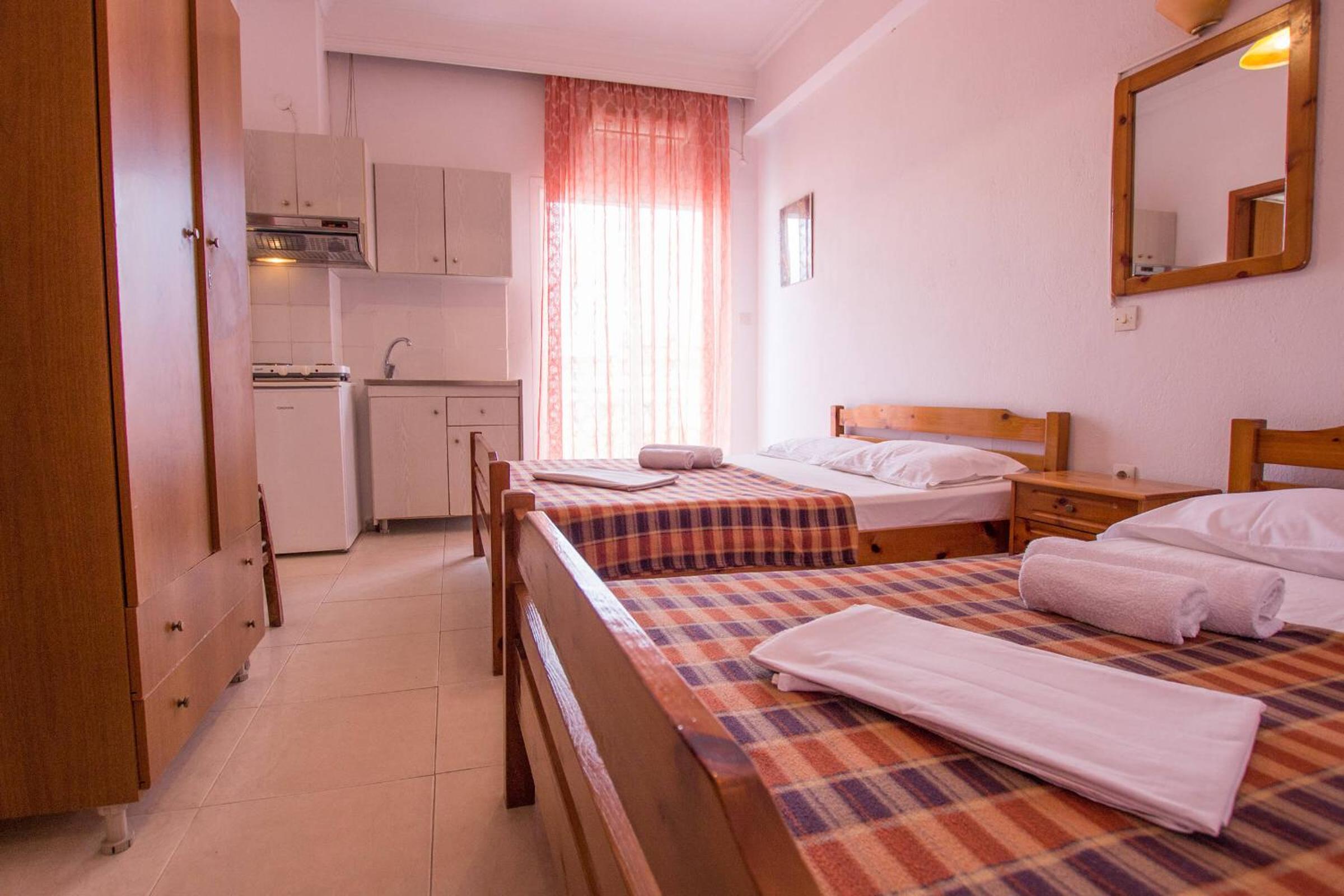 Economy Quadruple Room