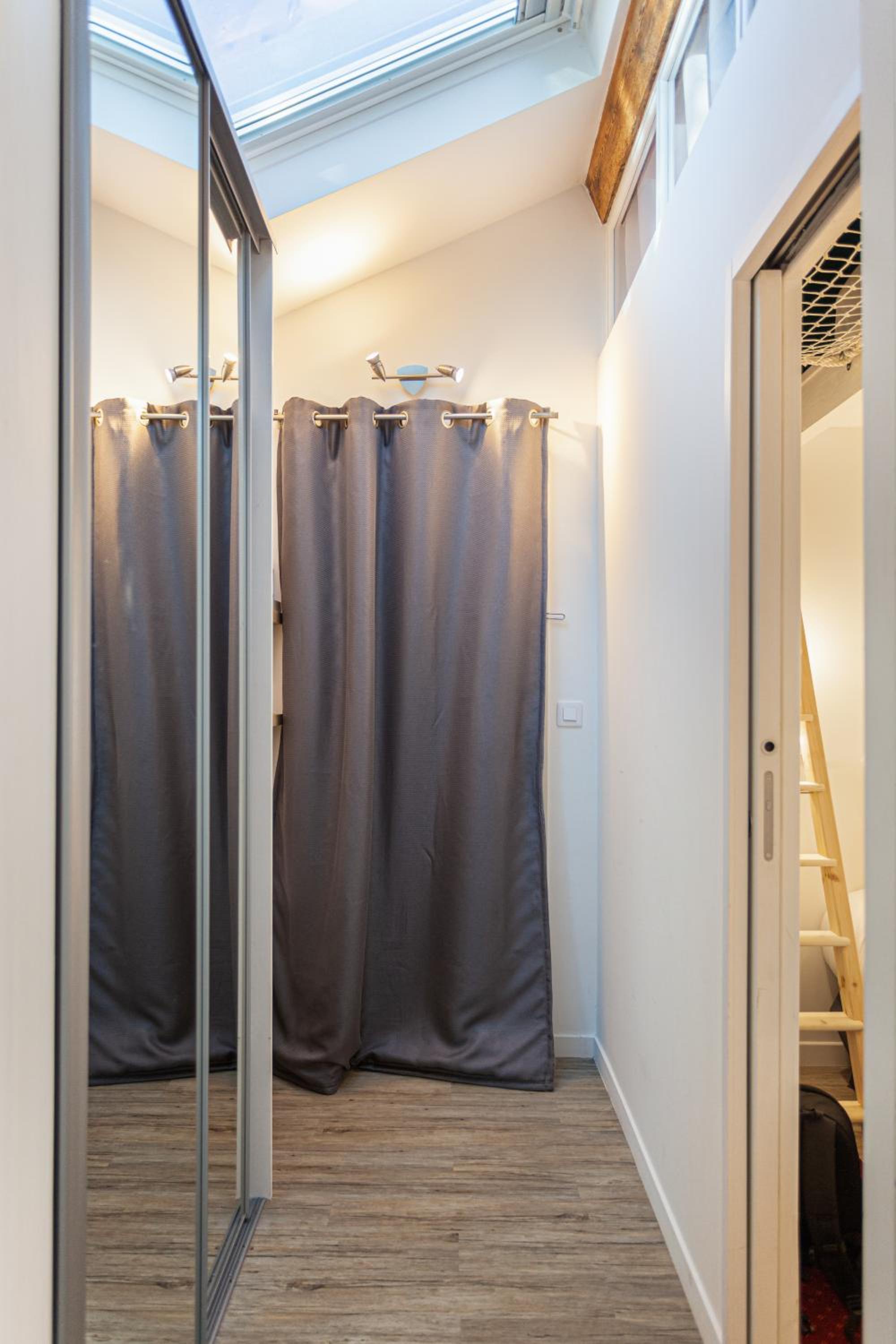 Superior Apartment - Photo 7