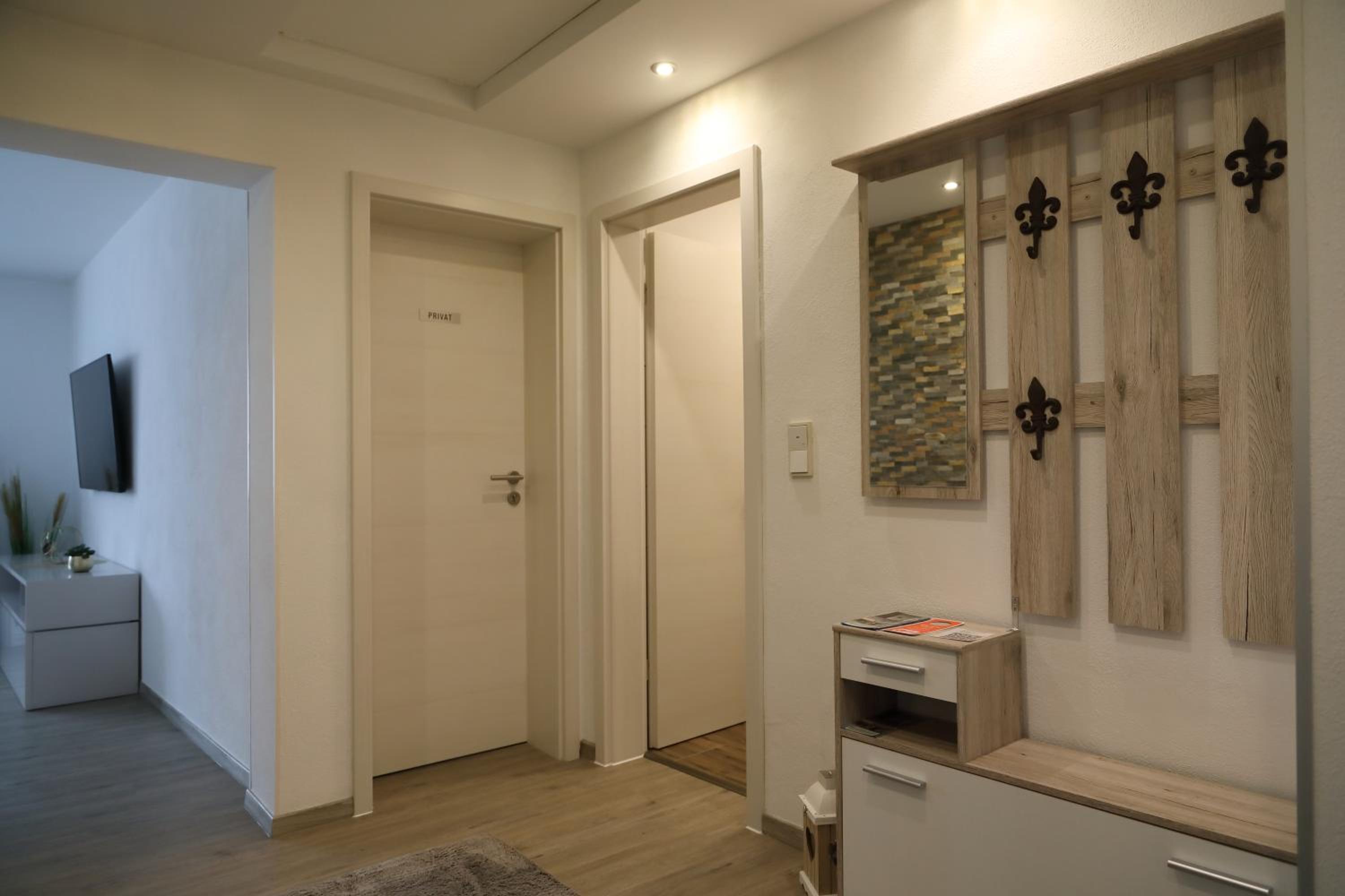Deluxe Suite - Photo 16