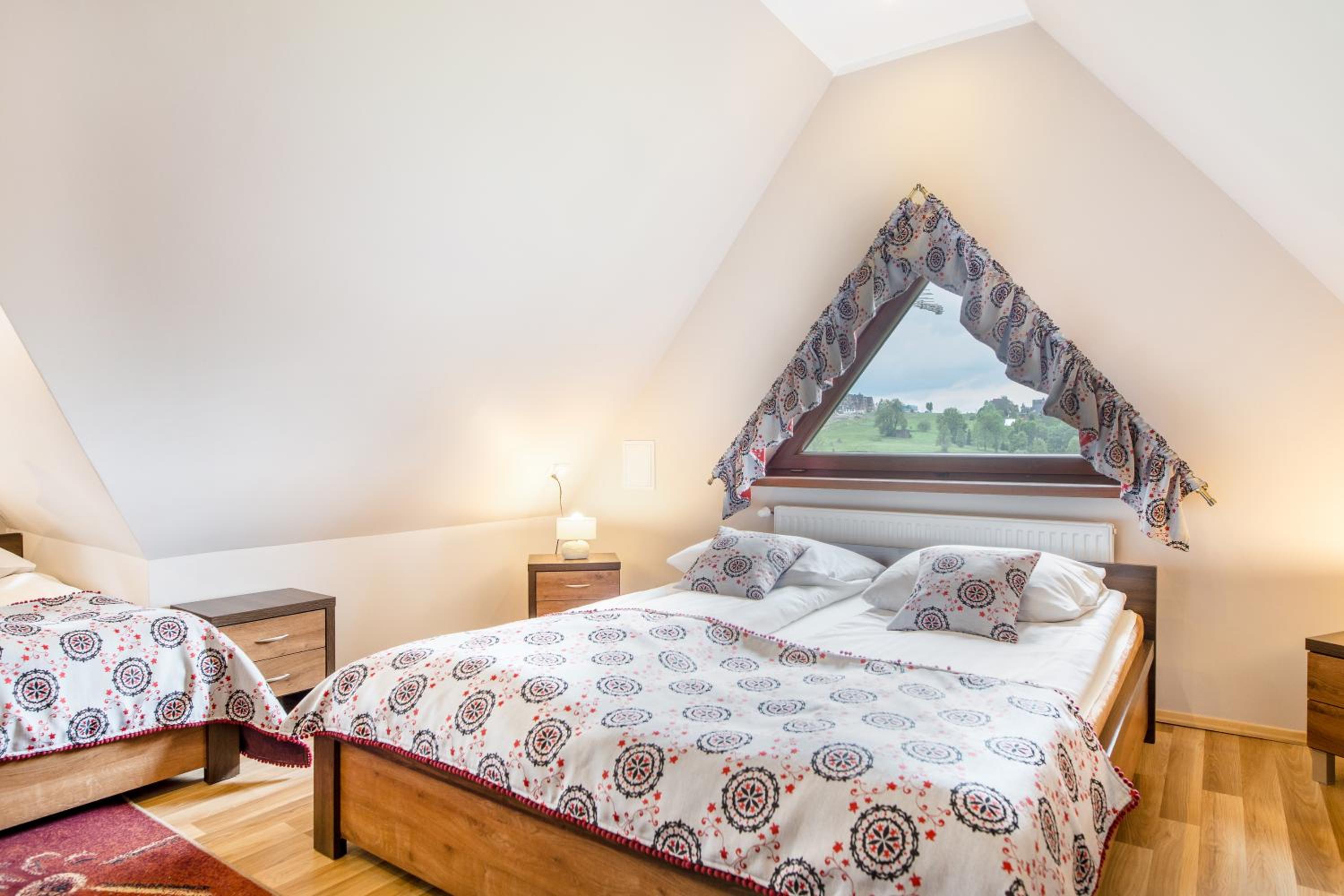 Quadruple Room - Photo 3