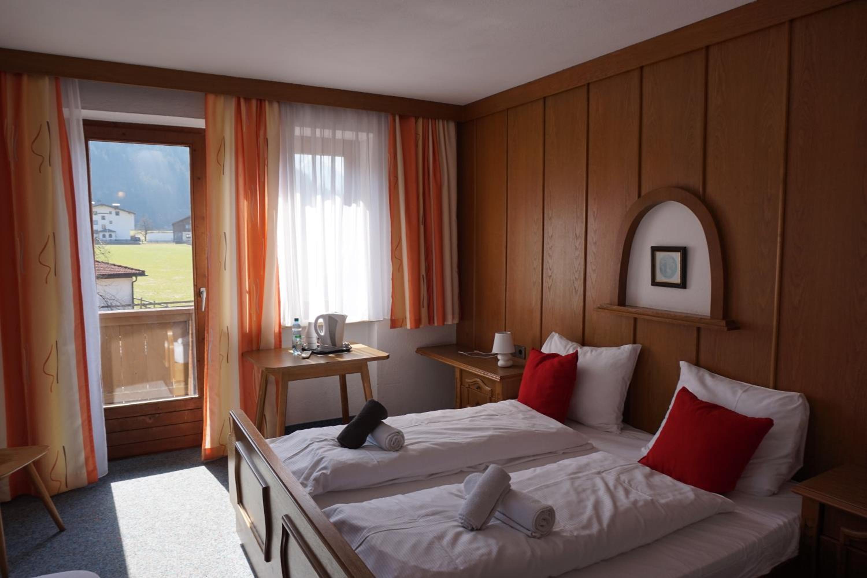 Double Room photo 3