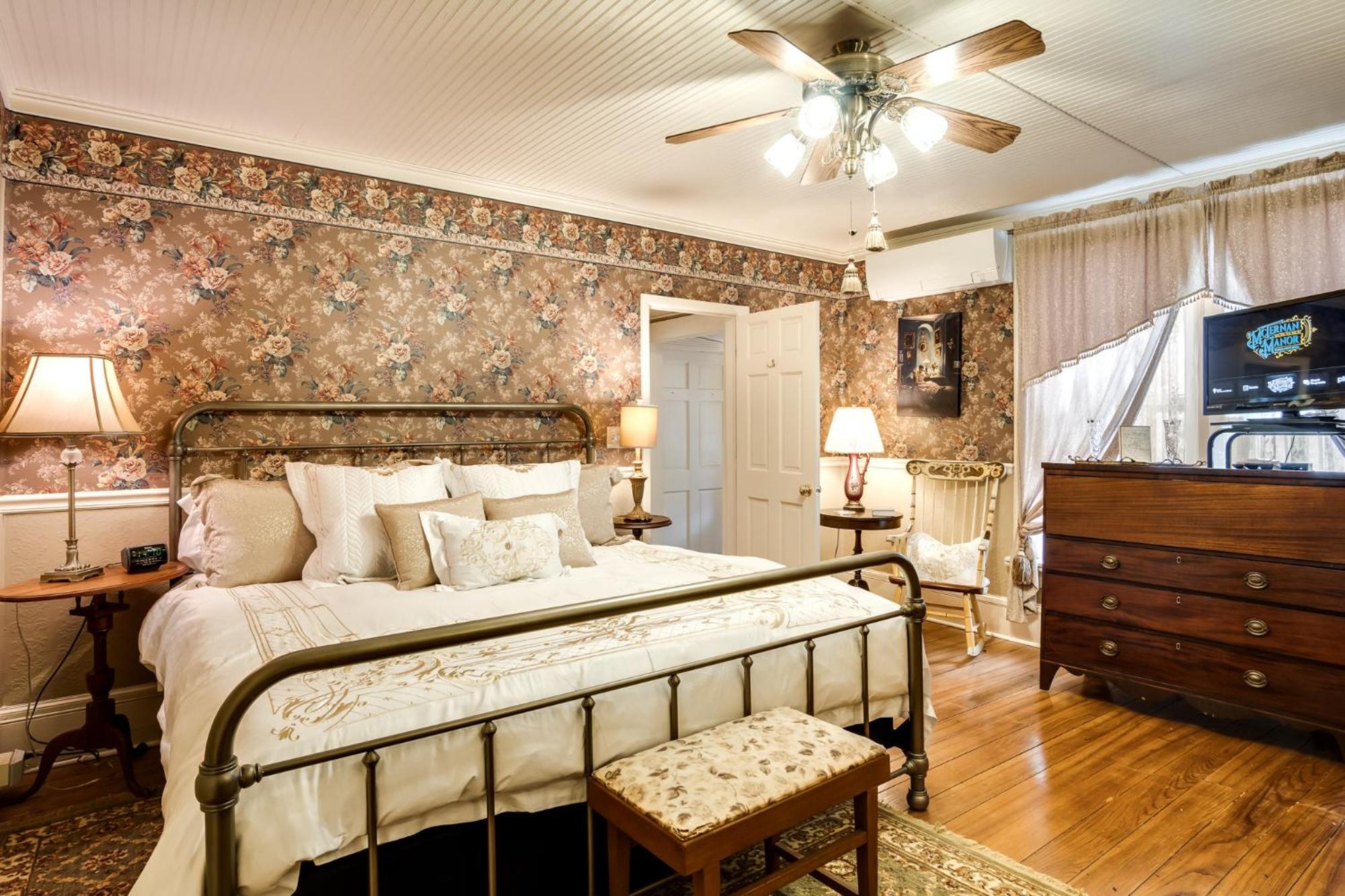 King Suite photo 1