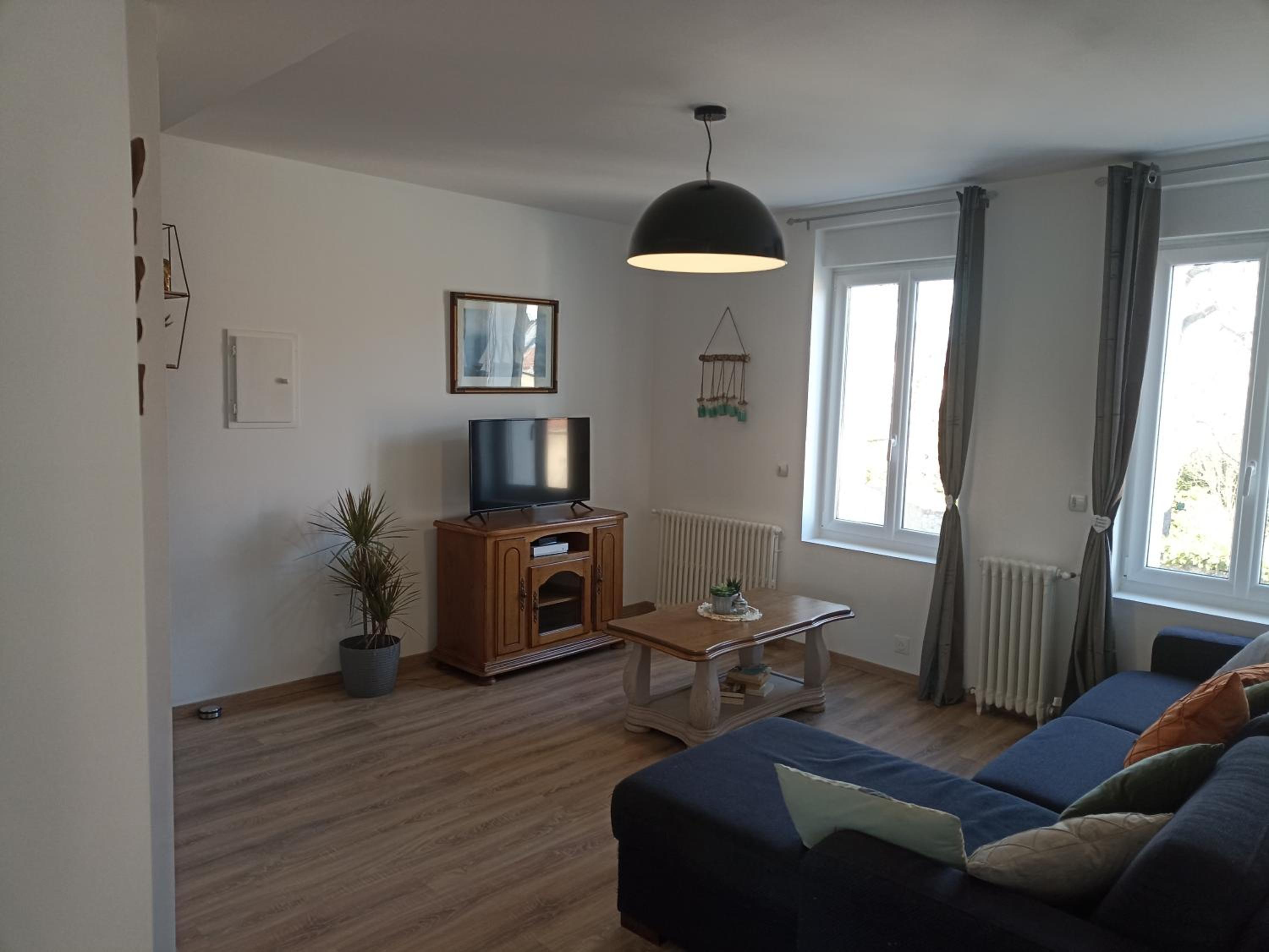 Apartment - Photo 3