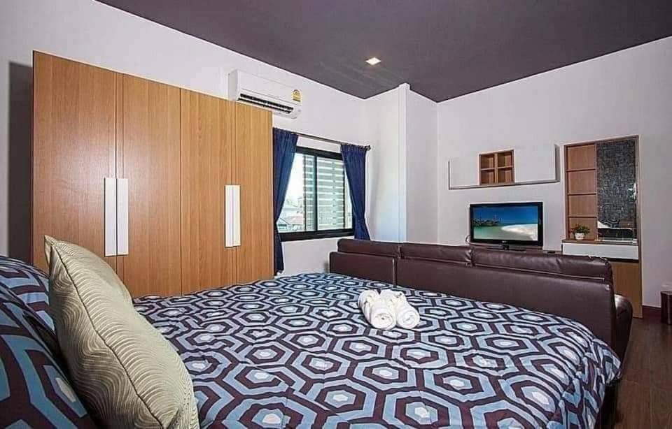 One-Bedroom Villa - Photo 9