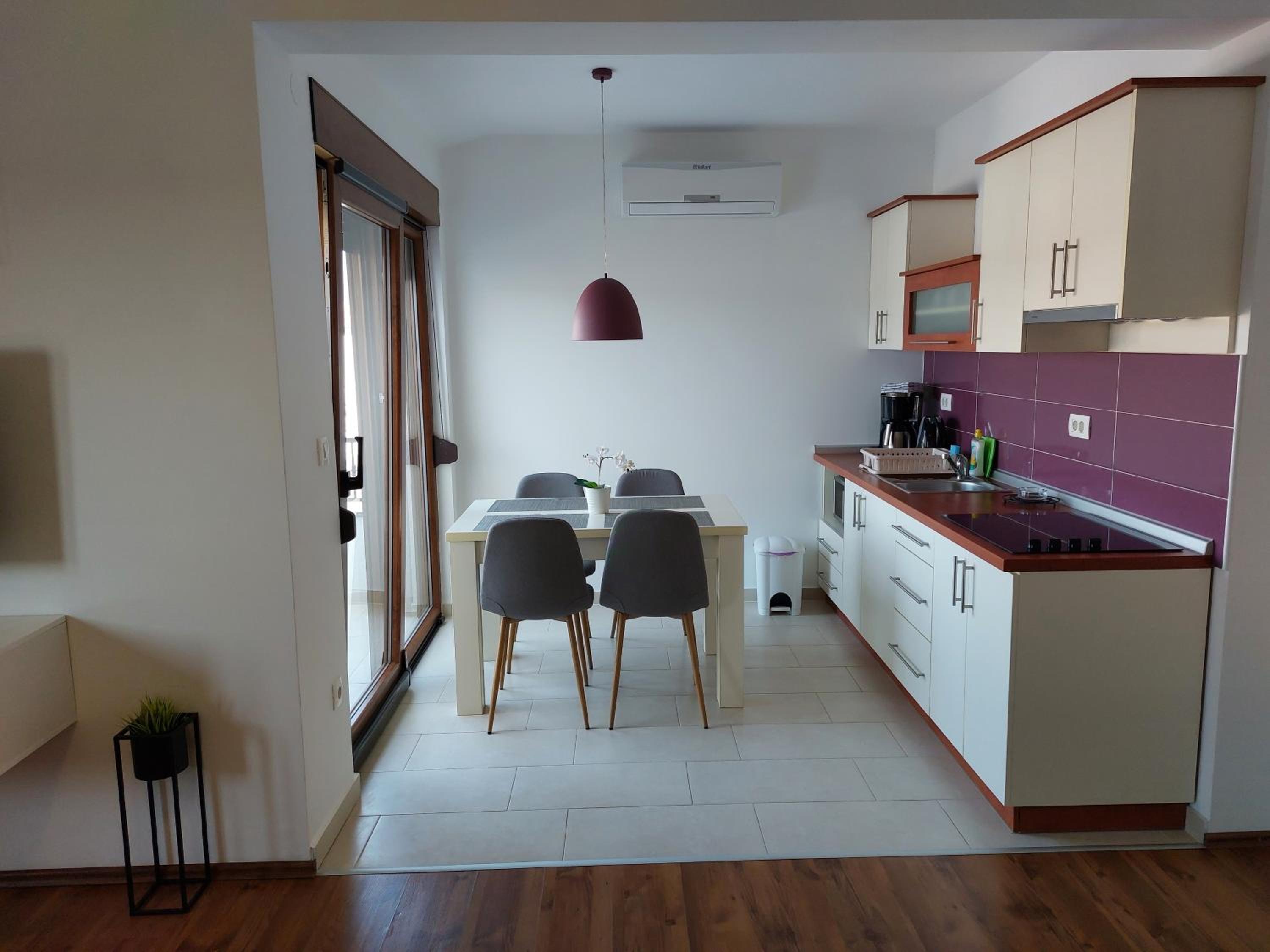 Apartment with Sea View photo 2
