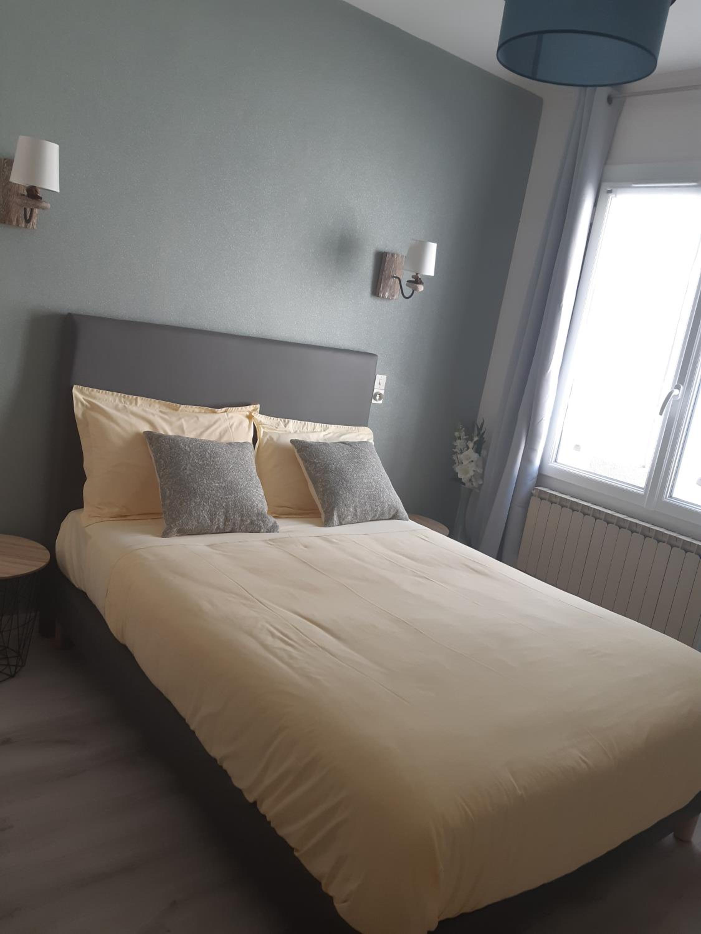 Double Room with Private Bathroom photo 1