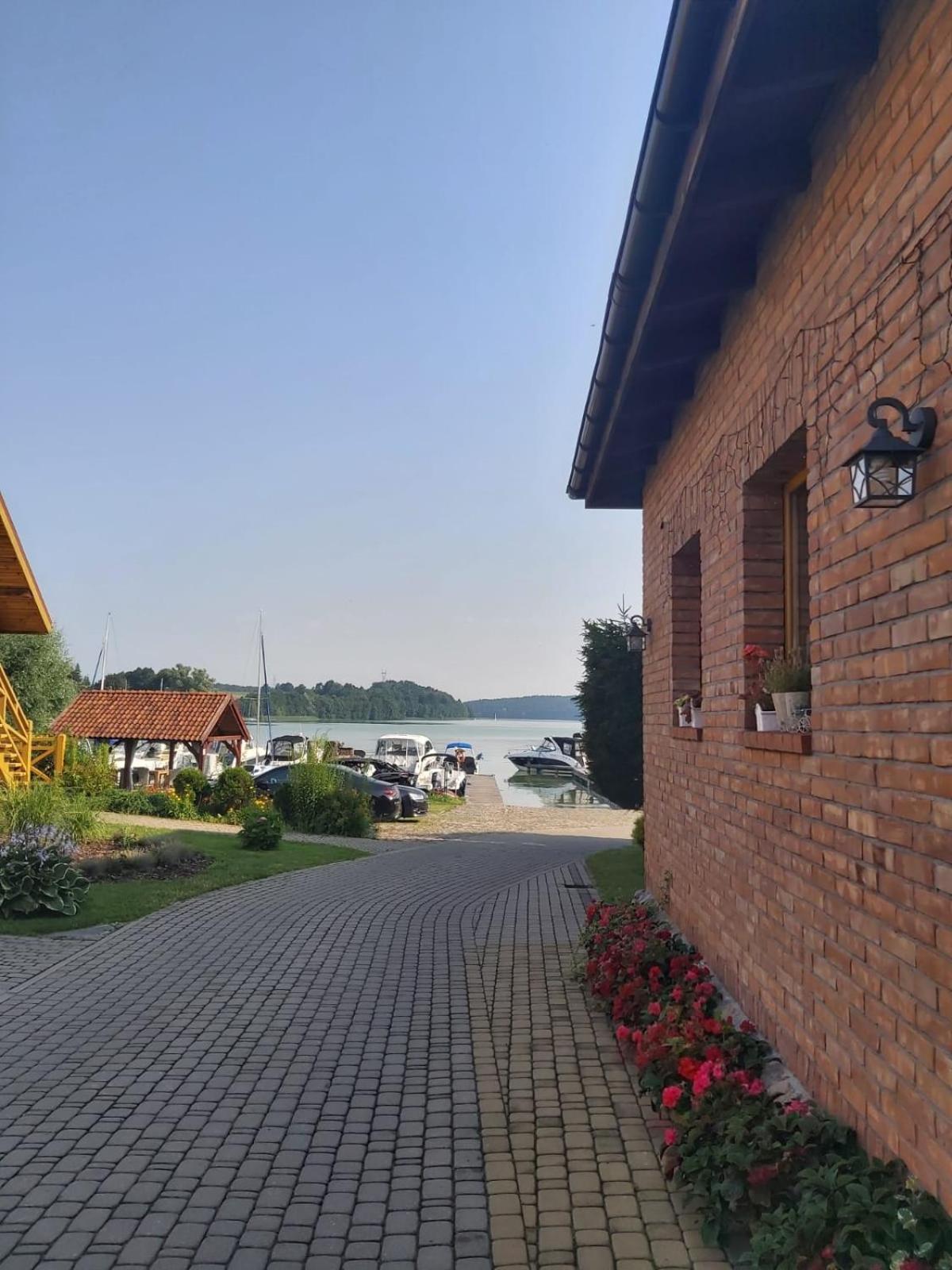 Double Room with Lake View photo 1
