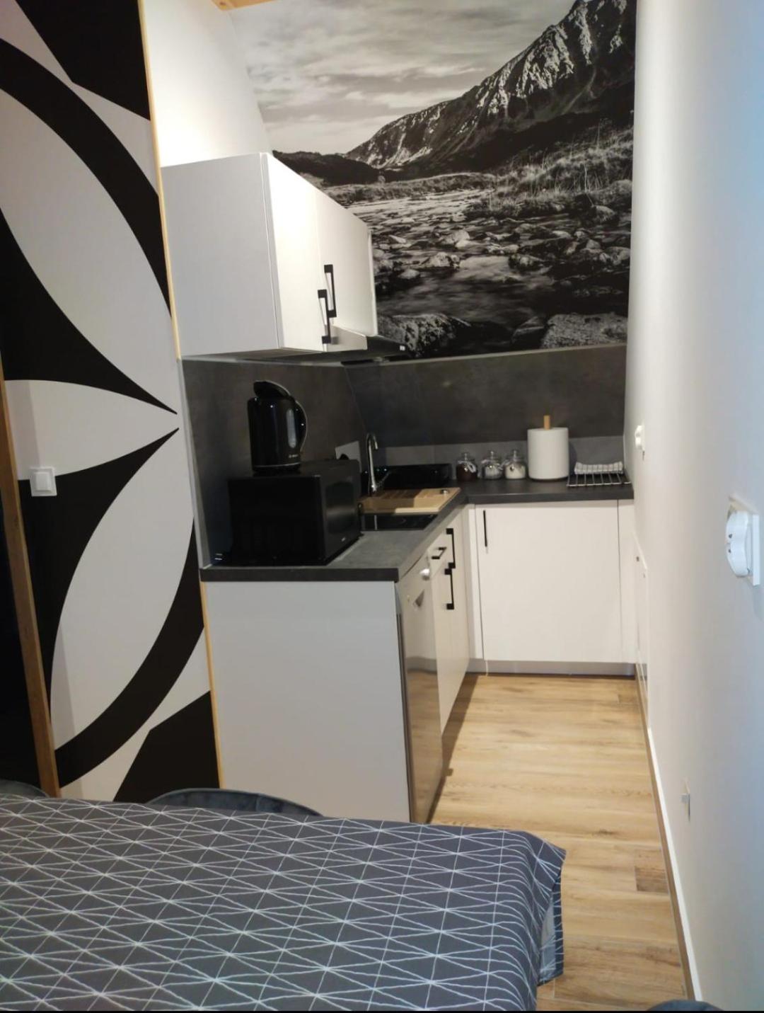 Apartment - Split Level photo 2