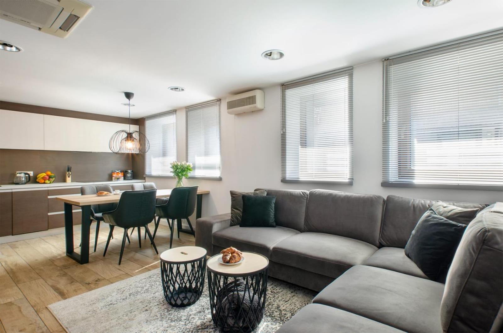 Superior Apartment photo 3