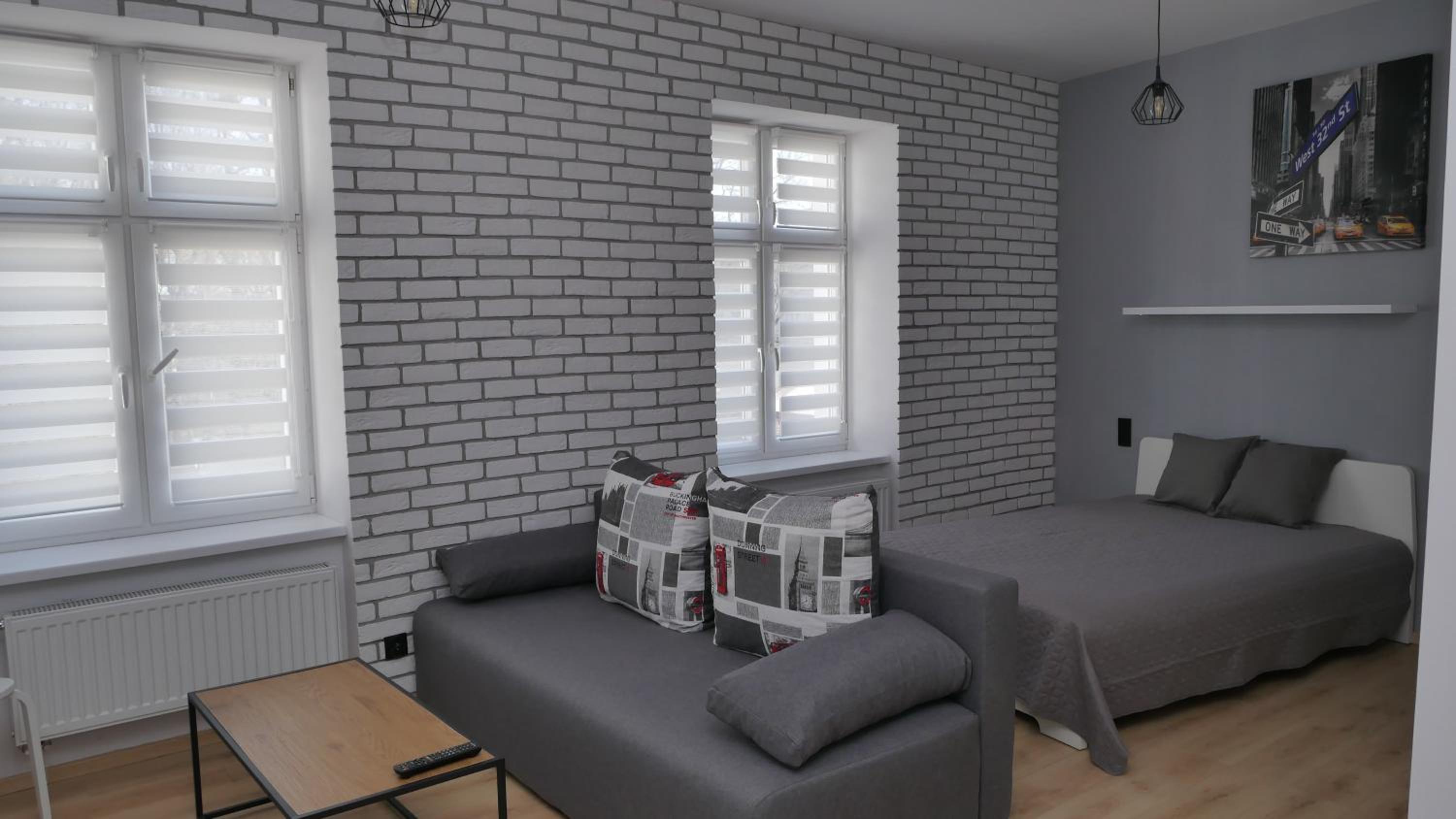 Apartment with Shower - Photo 1
