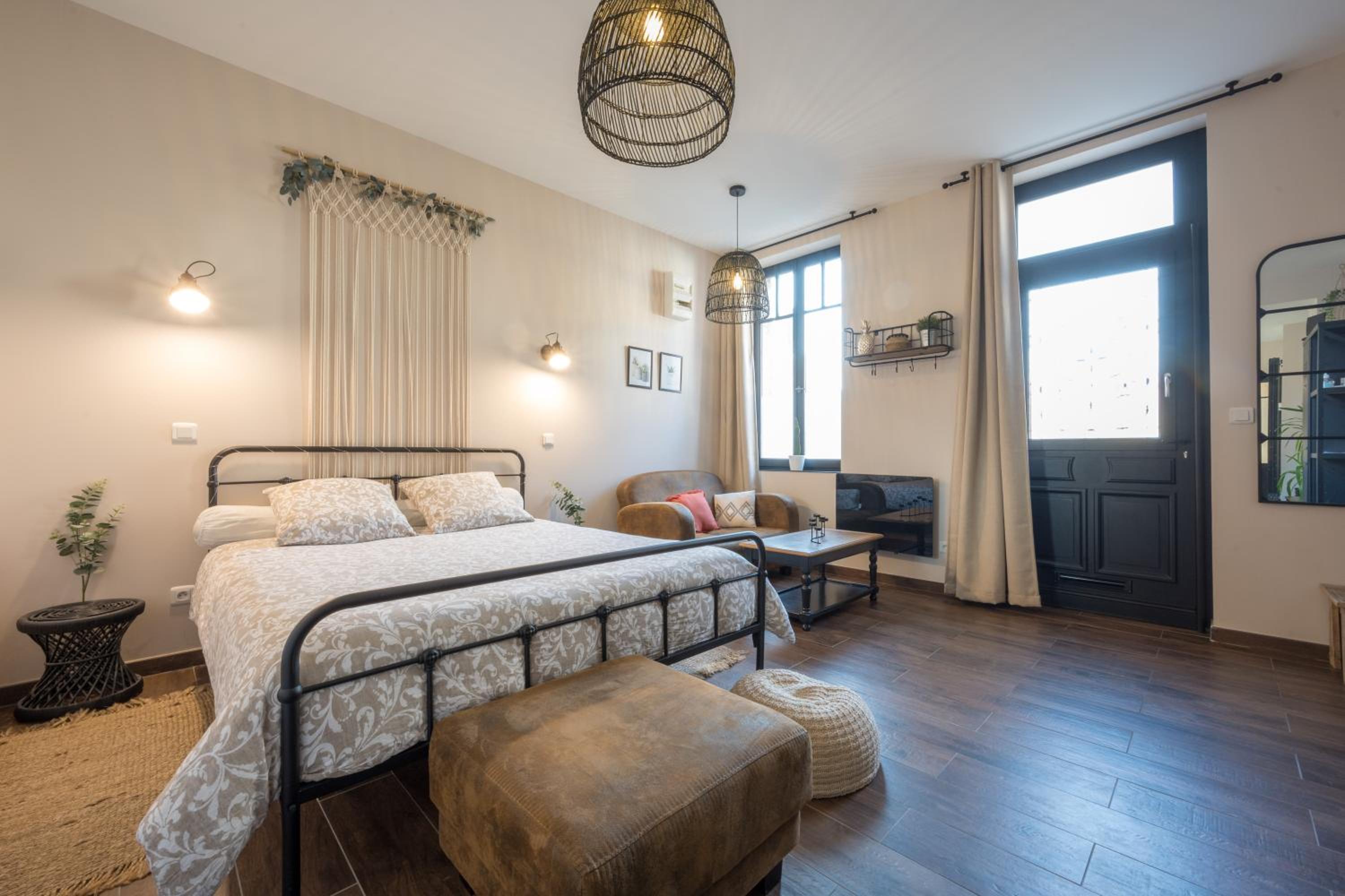 Double Room with Spa Bath photo 1