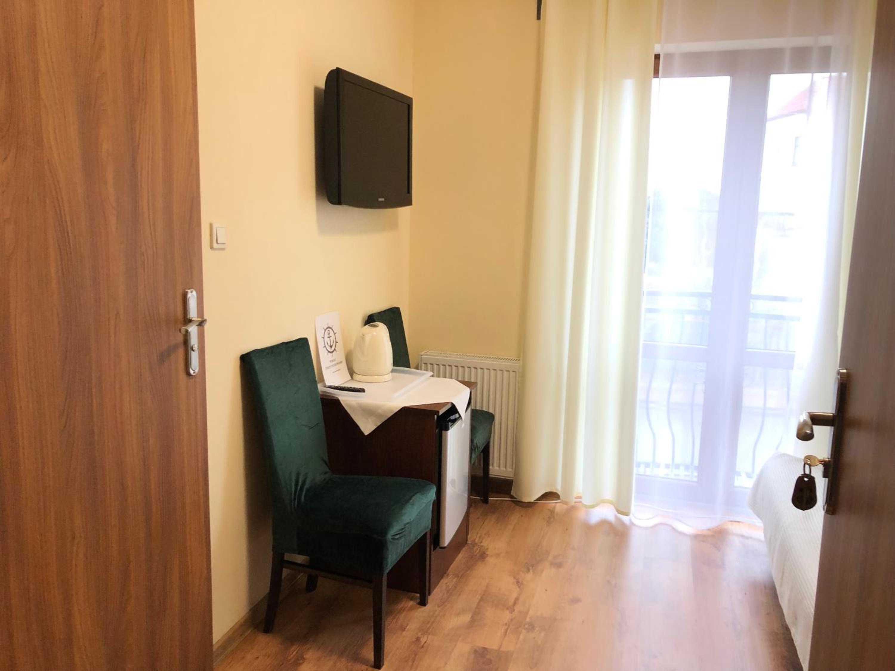 Single Room with Bathroom