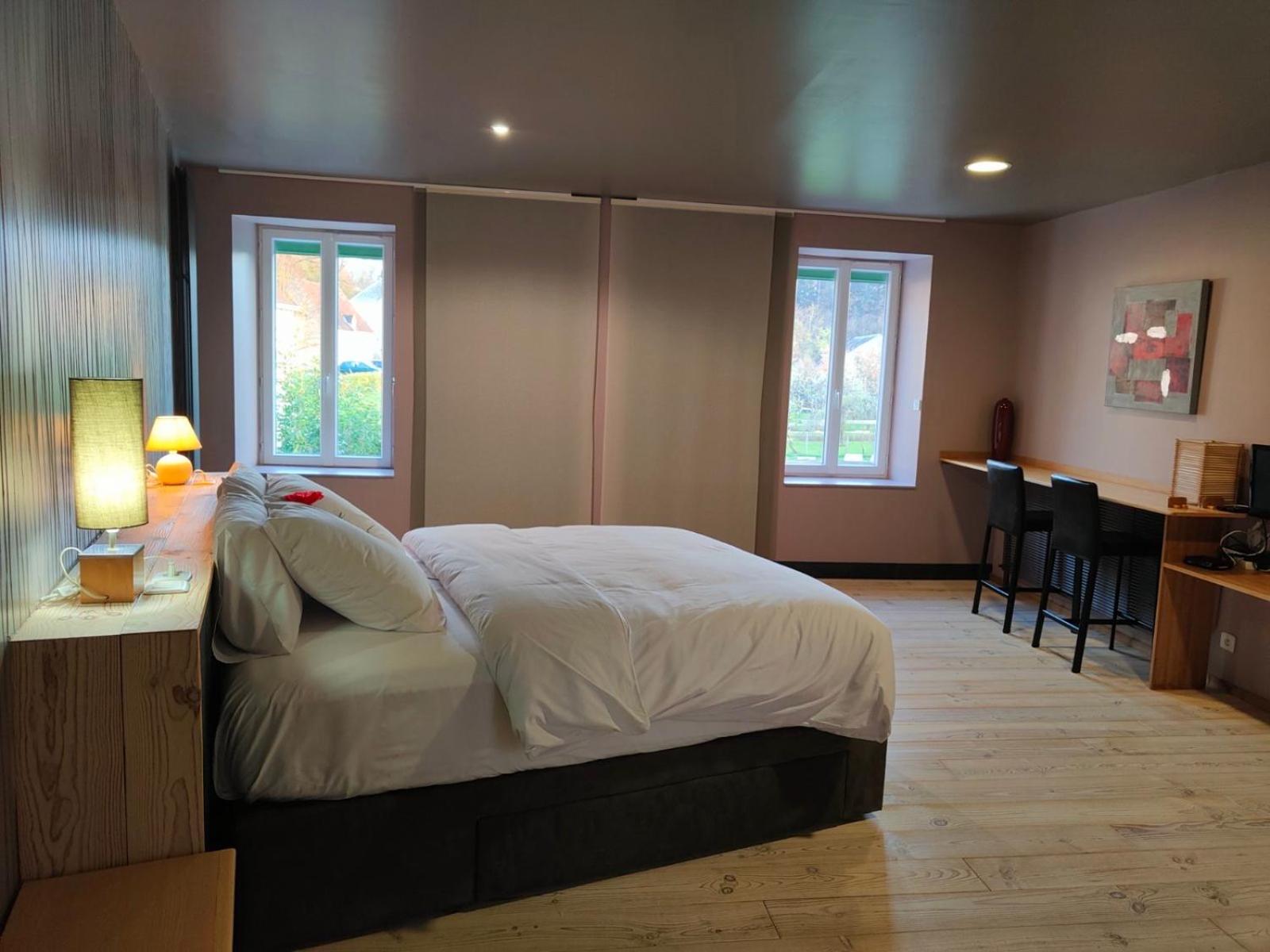Deluxe Room - Photo 4