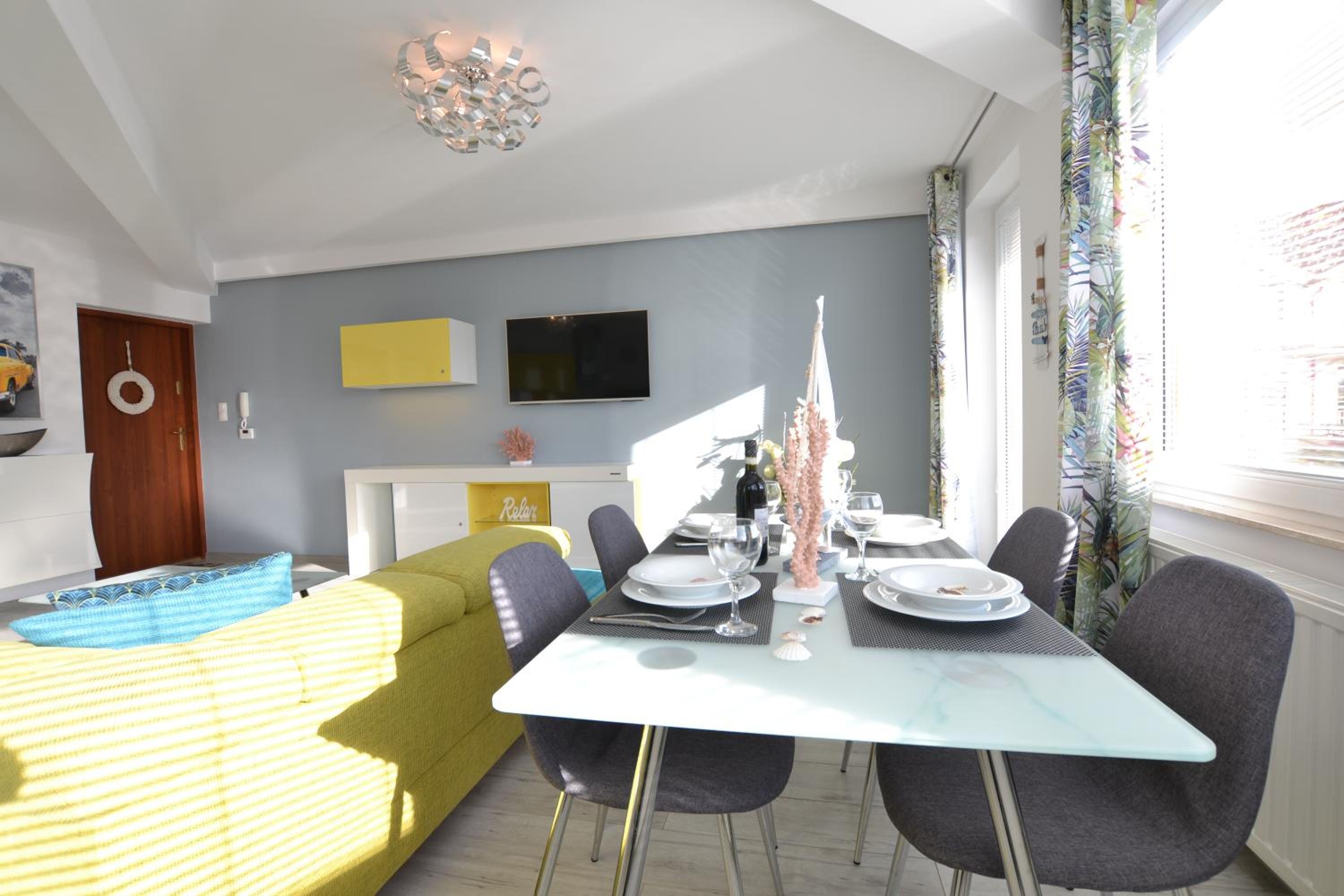 One-Bedroom Apartment - Photo 19