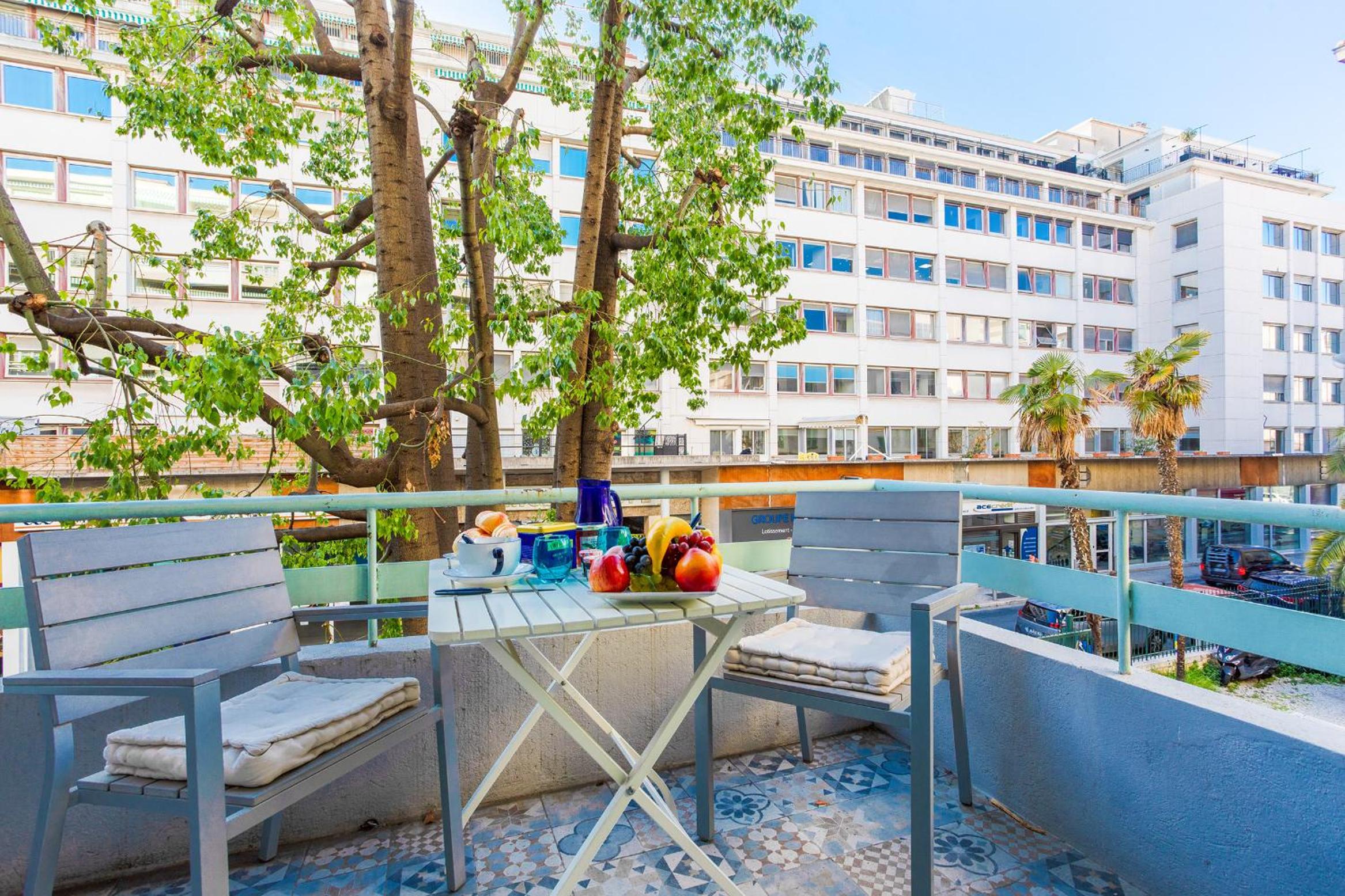 Apartment with Terrace