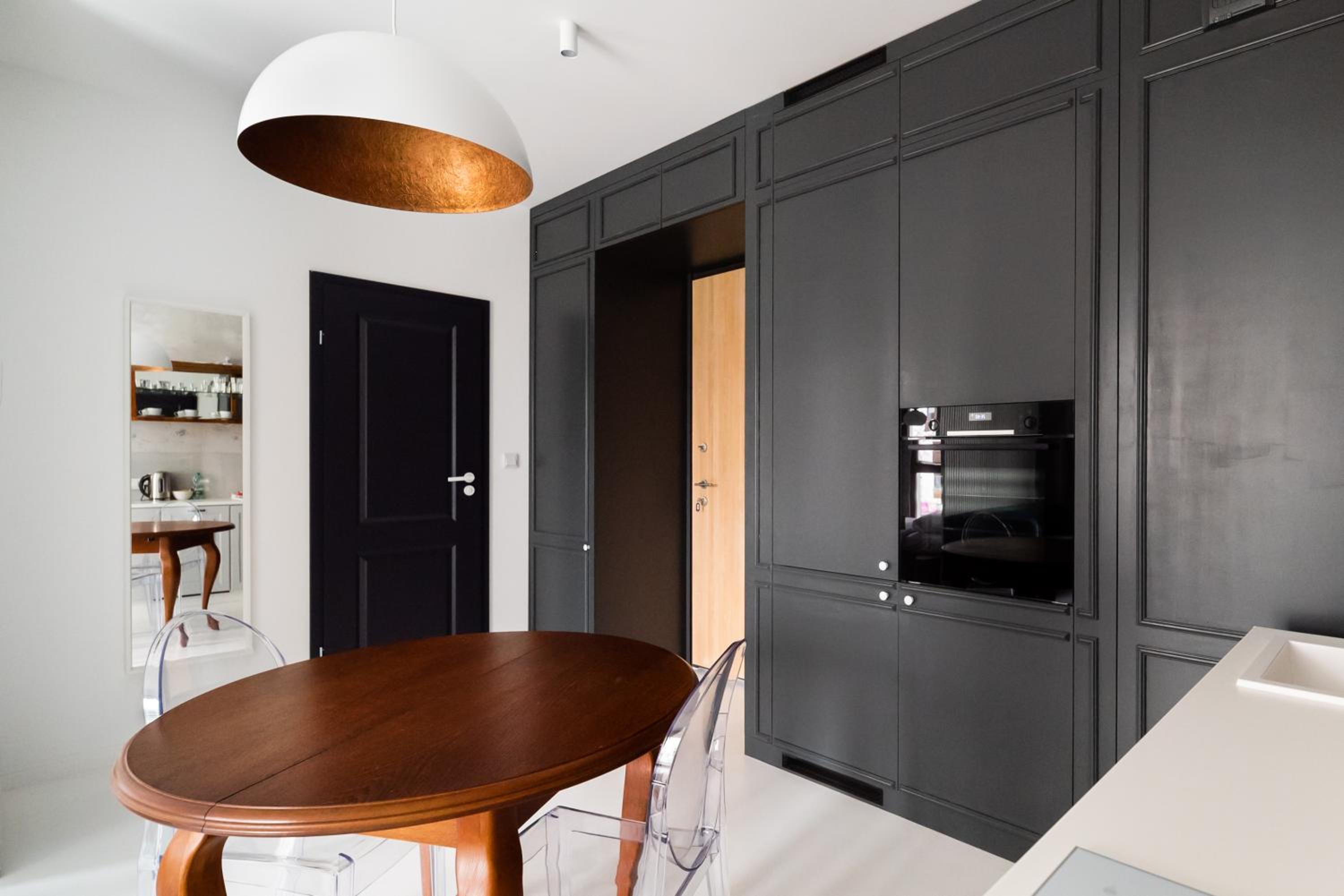 One-Bedroom Apartment - Photo 5
