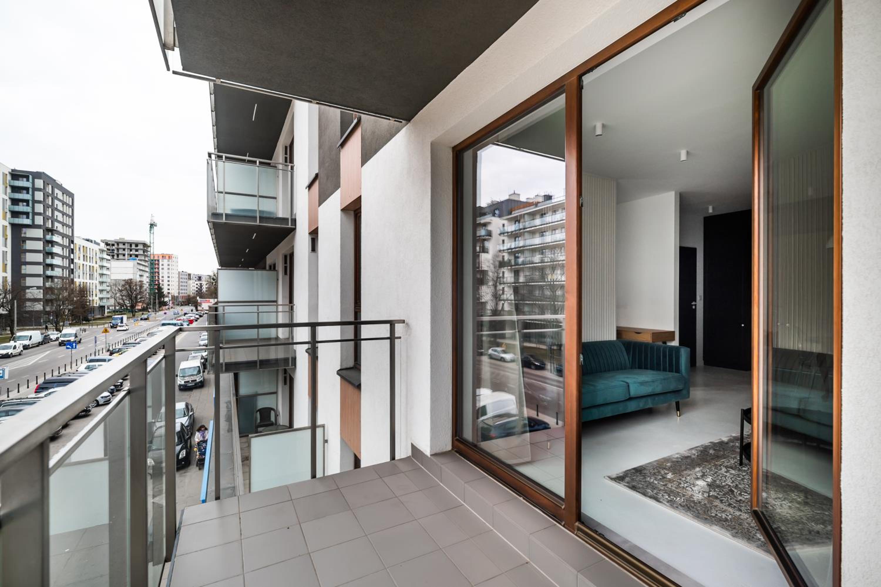 One-Bedroom Apartment - Photo 8