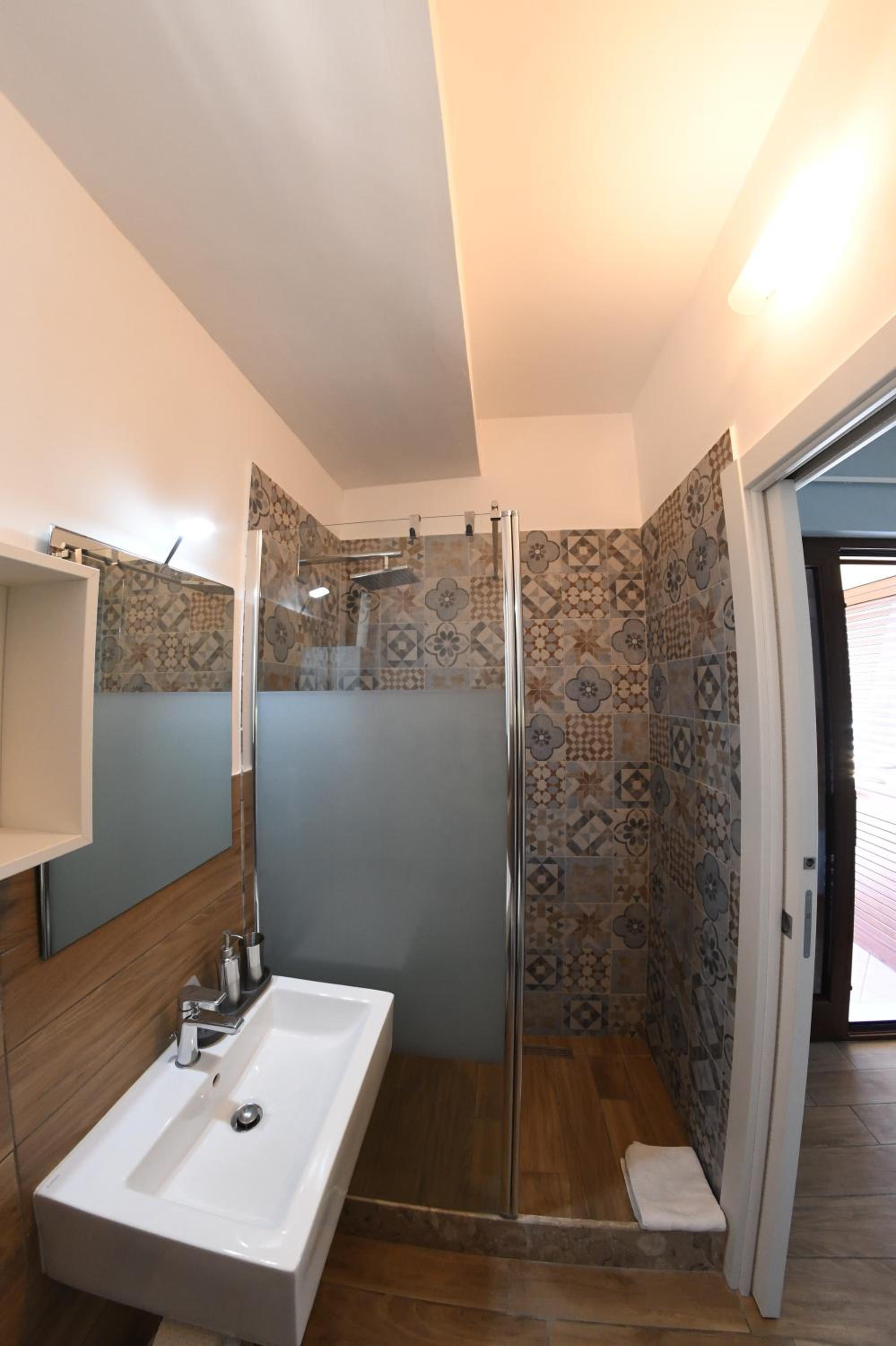 Deluxe Double or Twin Room with Sea View