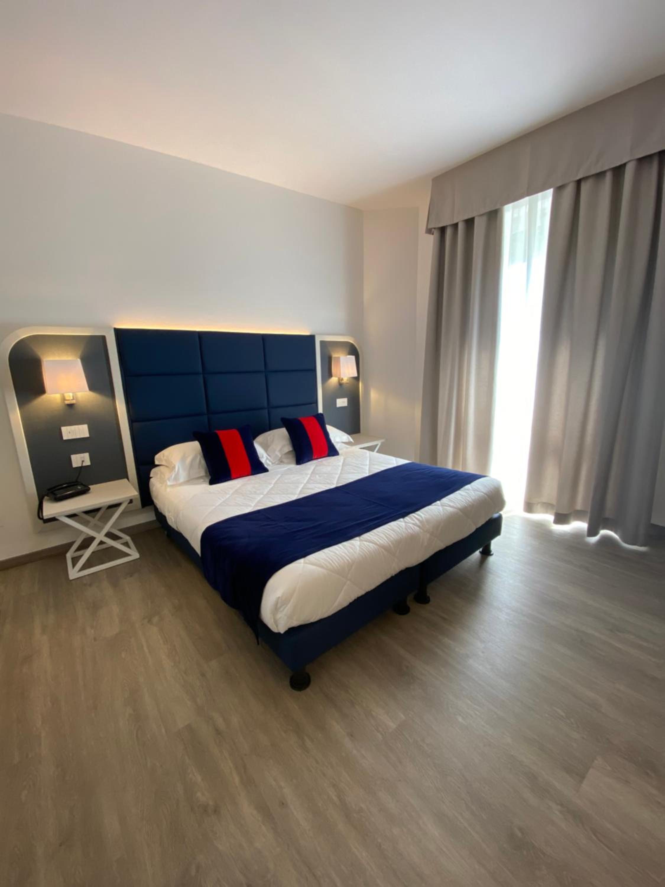 Superior Double or Twin Room photo 2