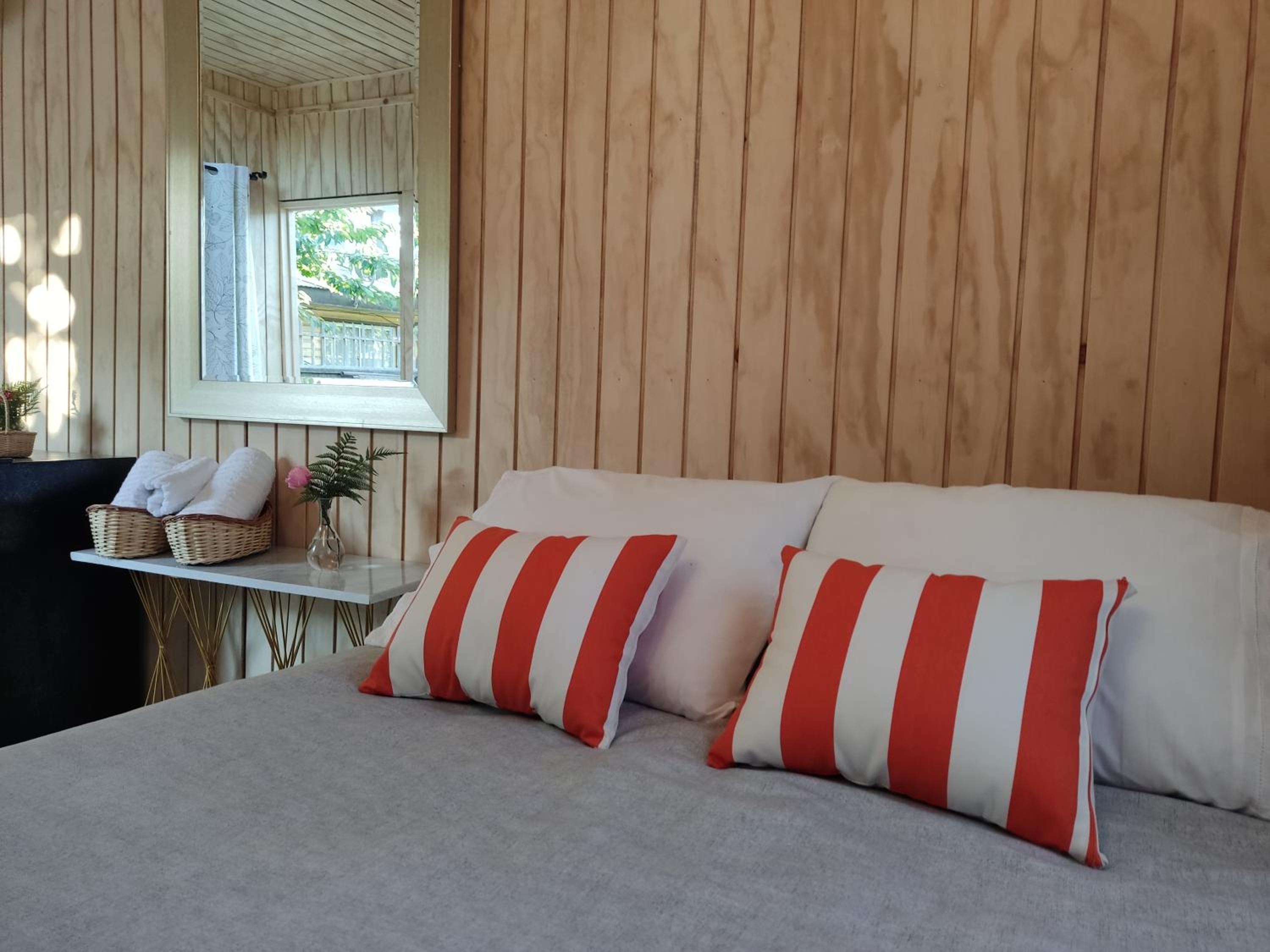 One-Bedroom House photo 2