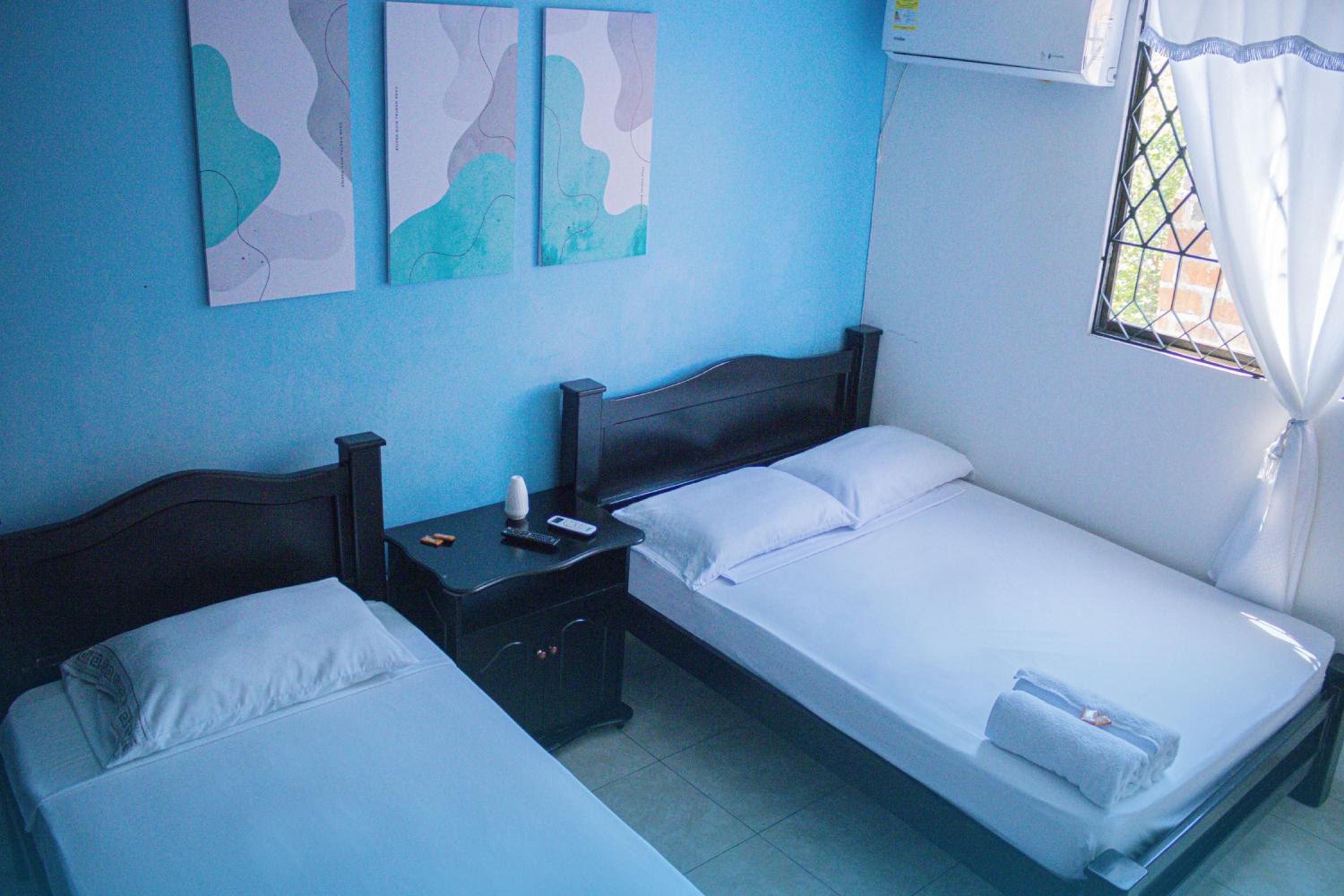 Double or Twin Room with Shared Bathroom photo 2