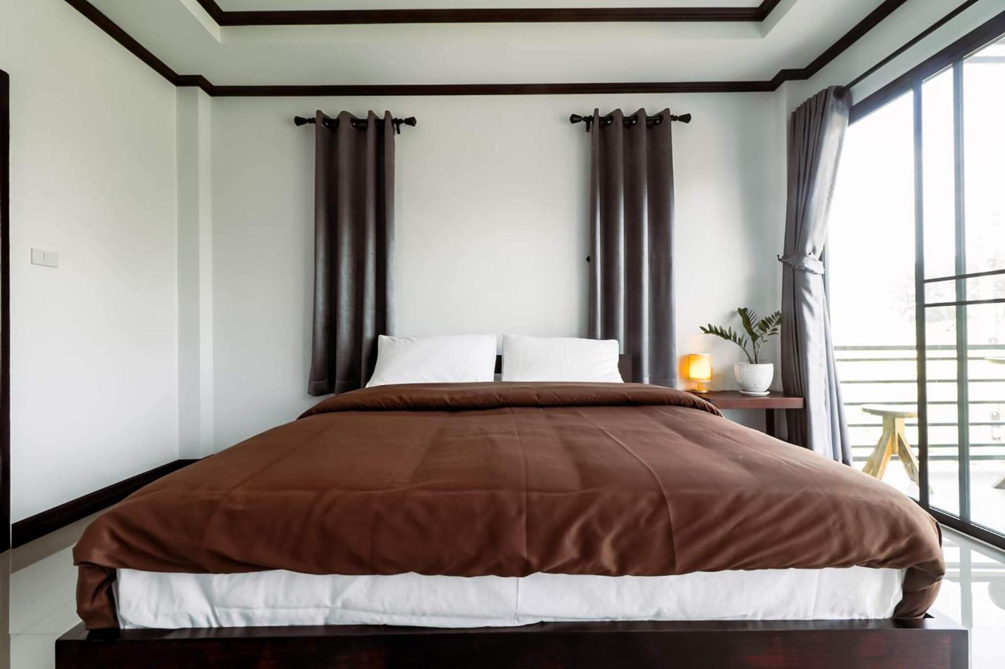 Double Room - Photo 7