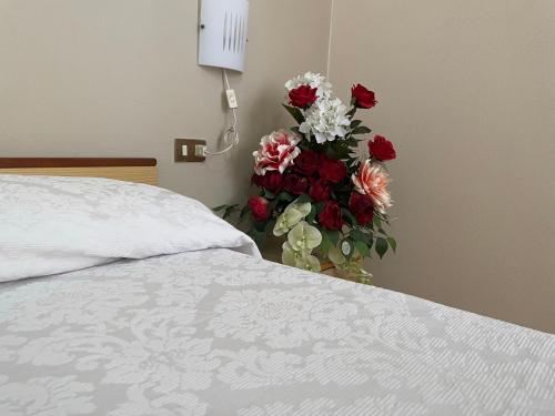 Standard Triple Room - Photo 5