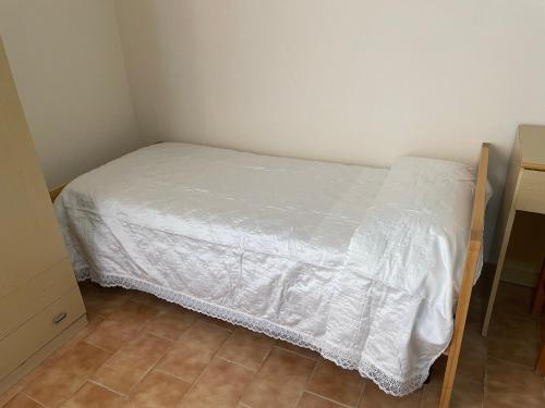 Standard Triple Room - Photo 6