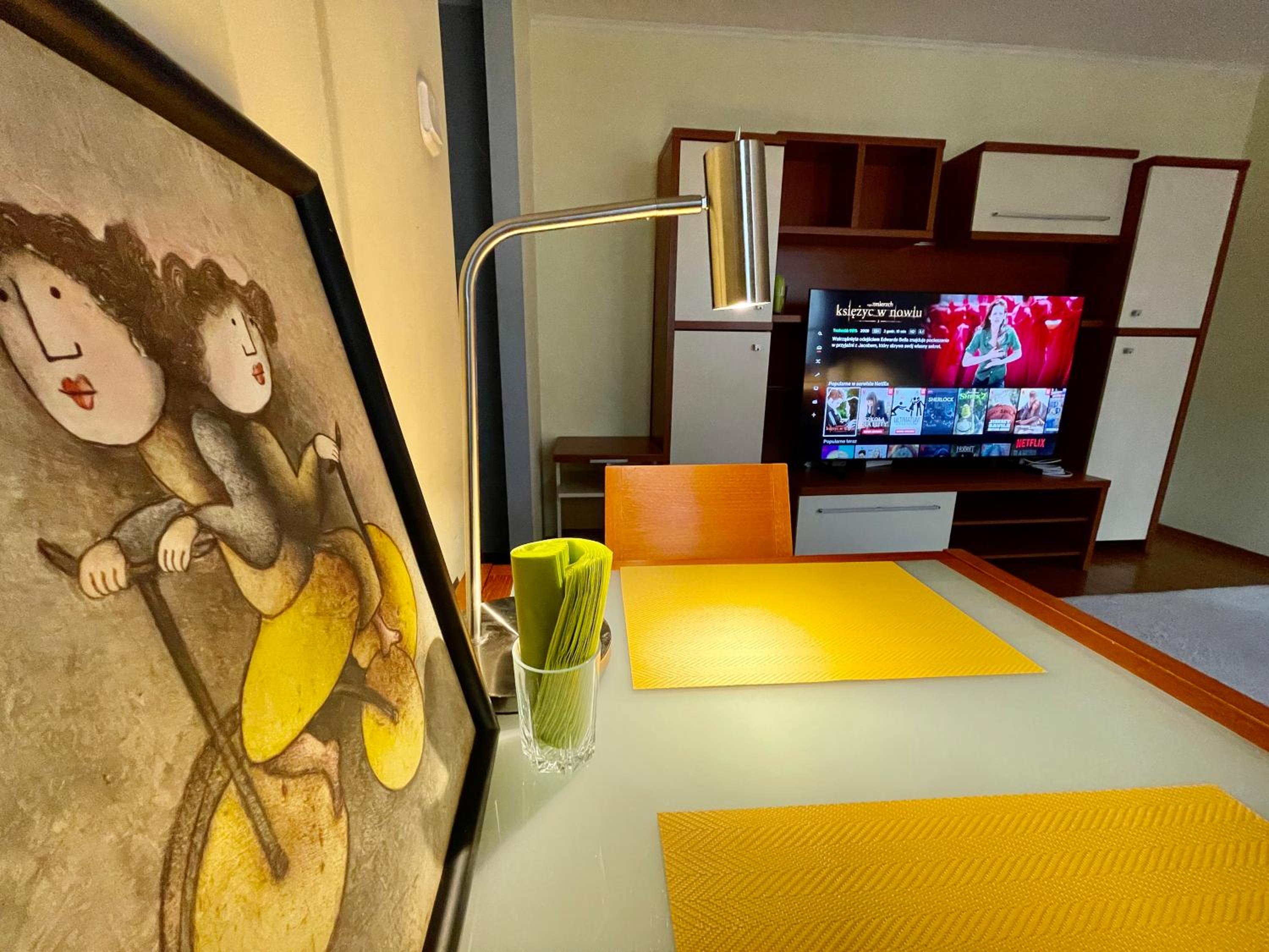 One-Bedroom Apartment - Photo 25